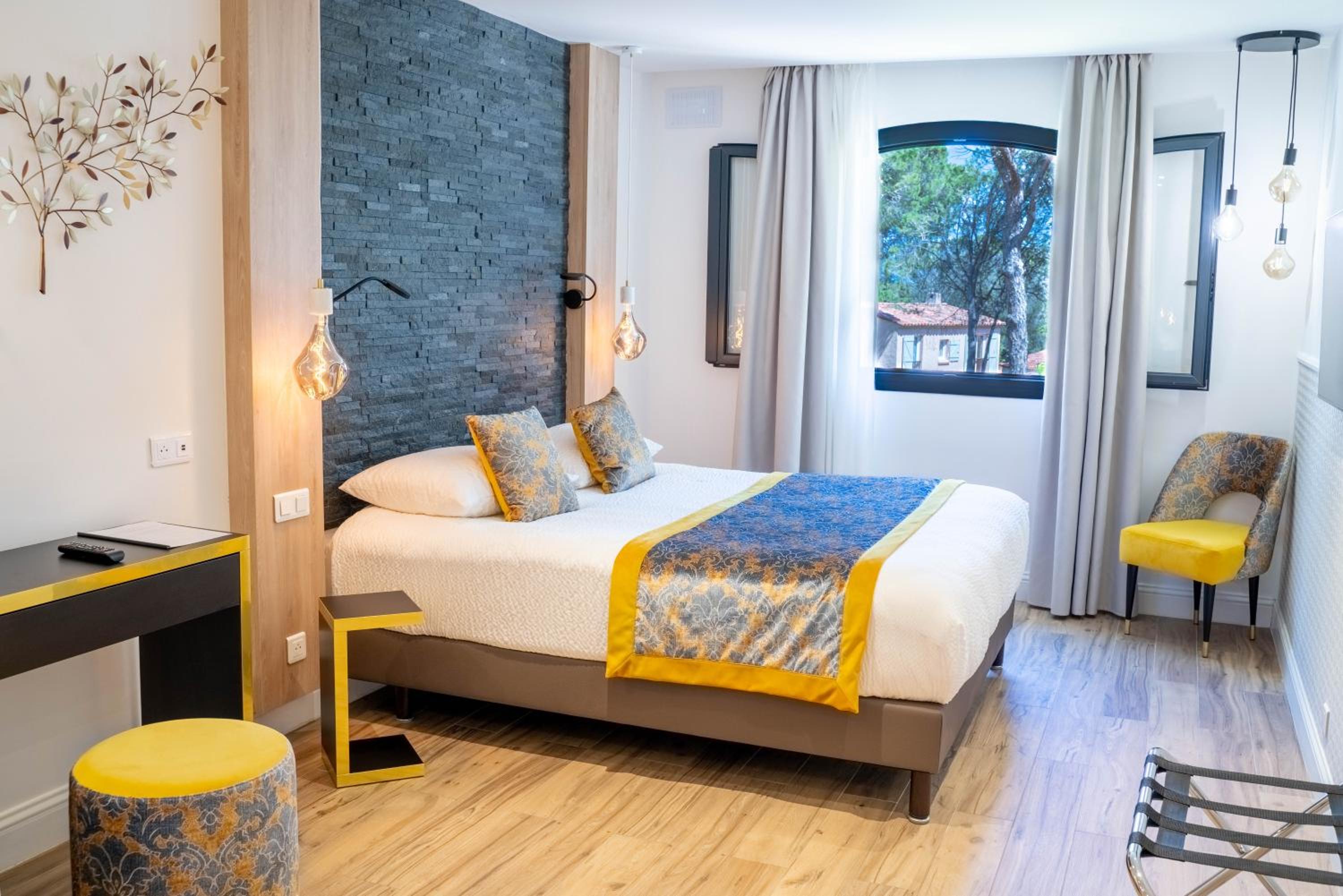 Double Room COSY - Photo 12