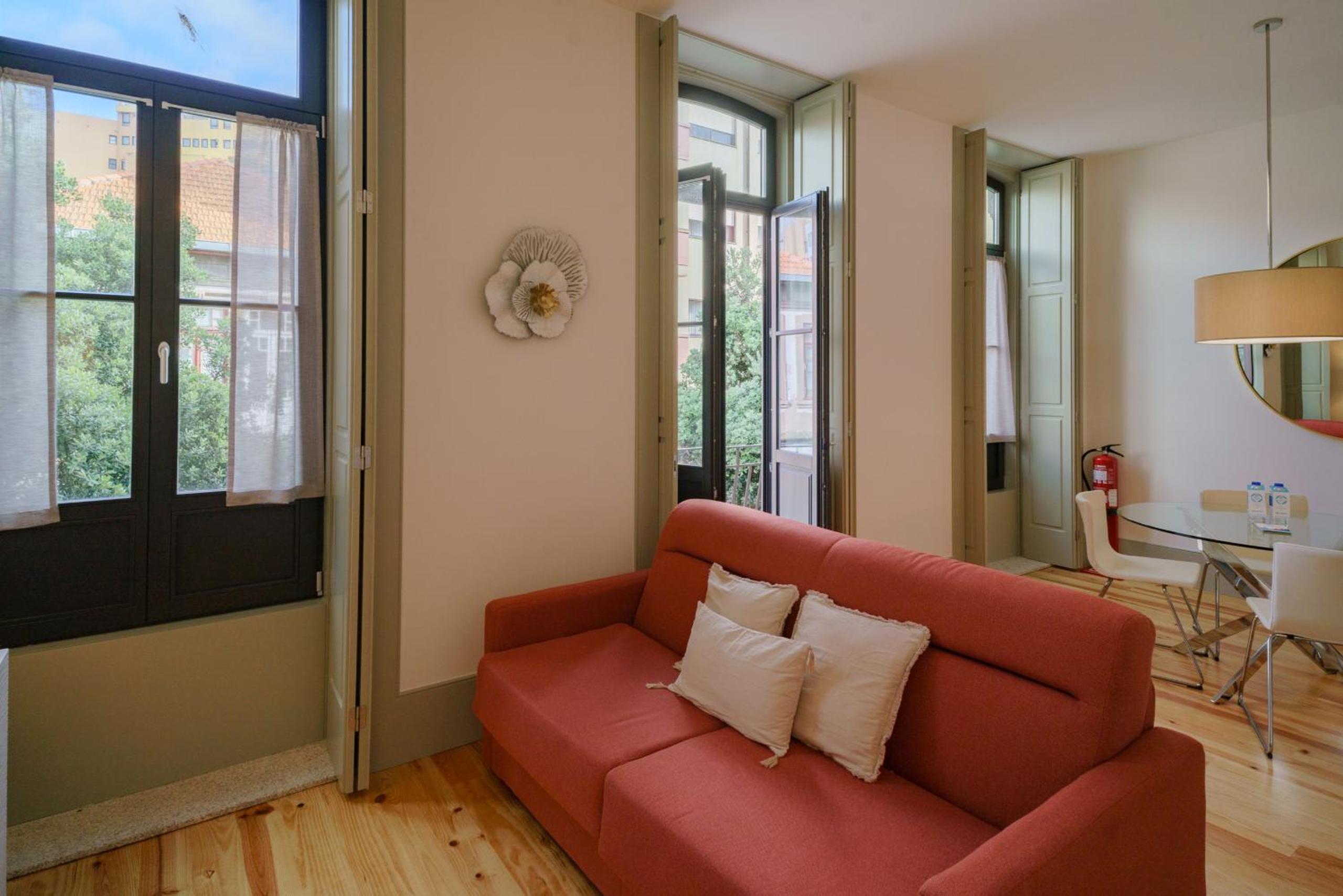 Superior Apartment