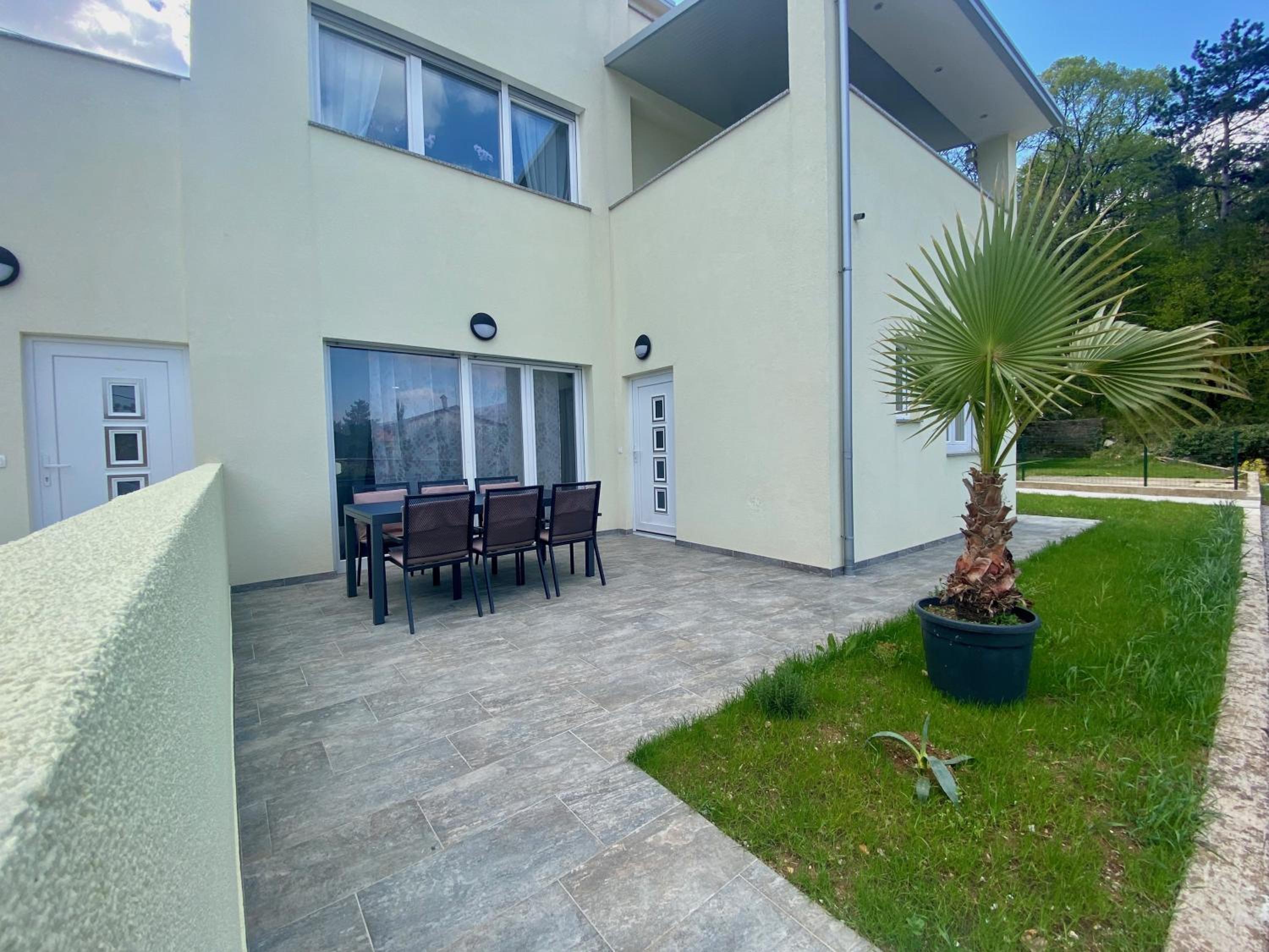Two Bedroom Apartment with Terrace photo 2