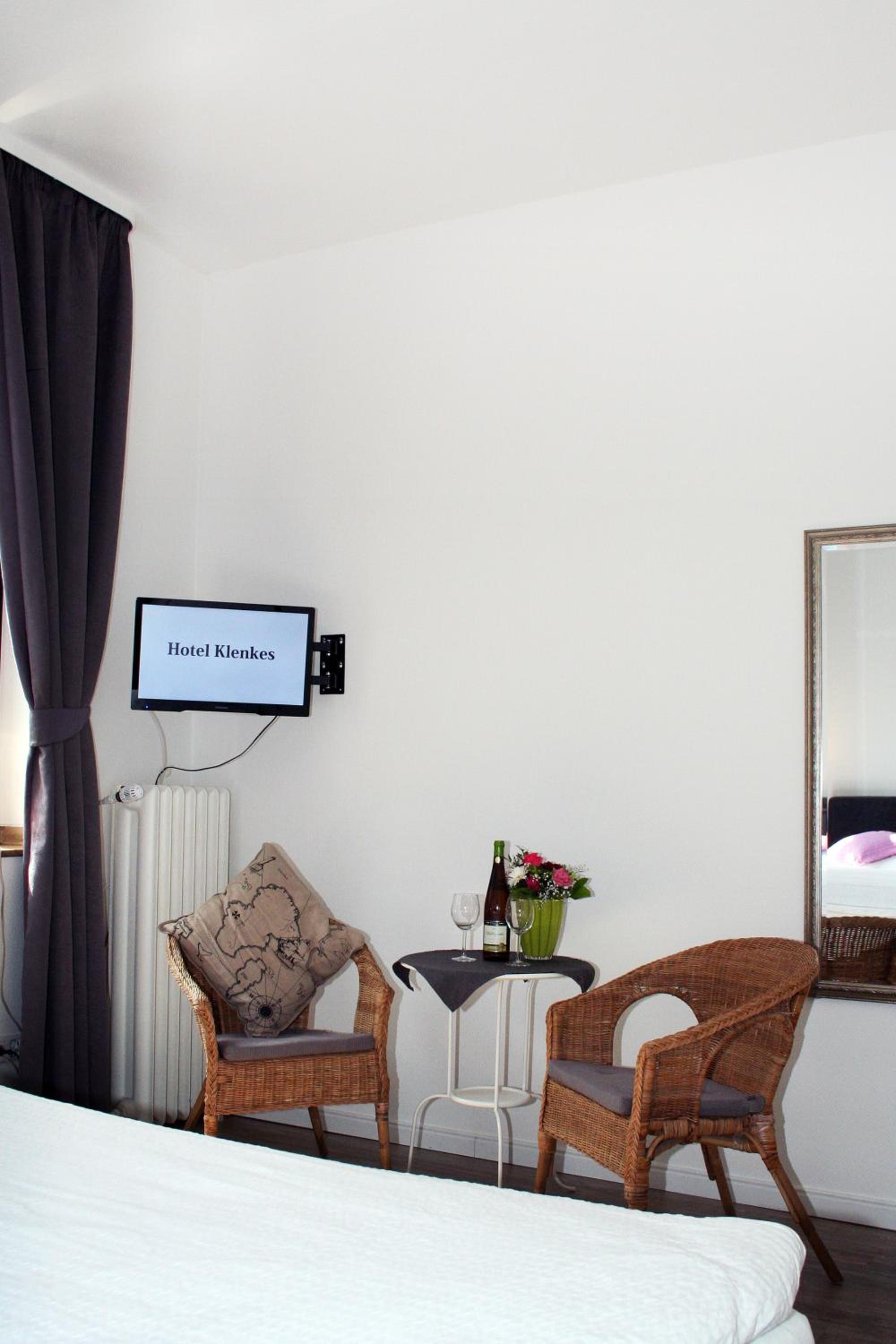 Double Room - Photo 14