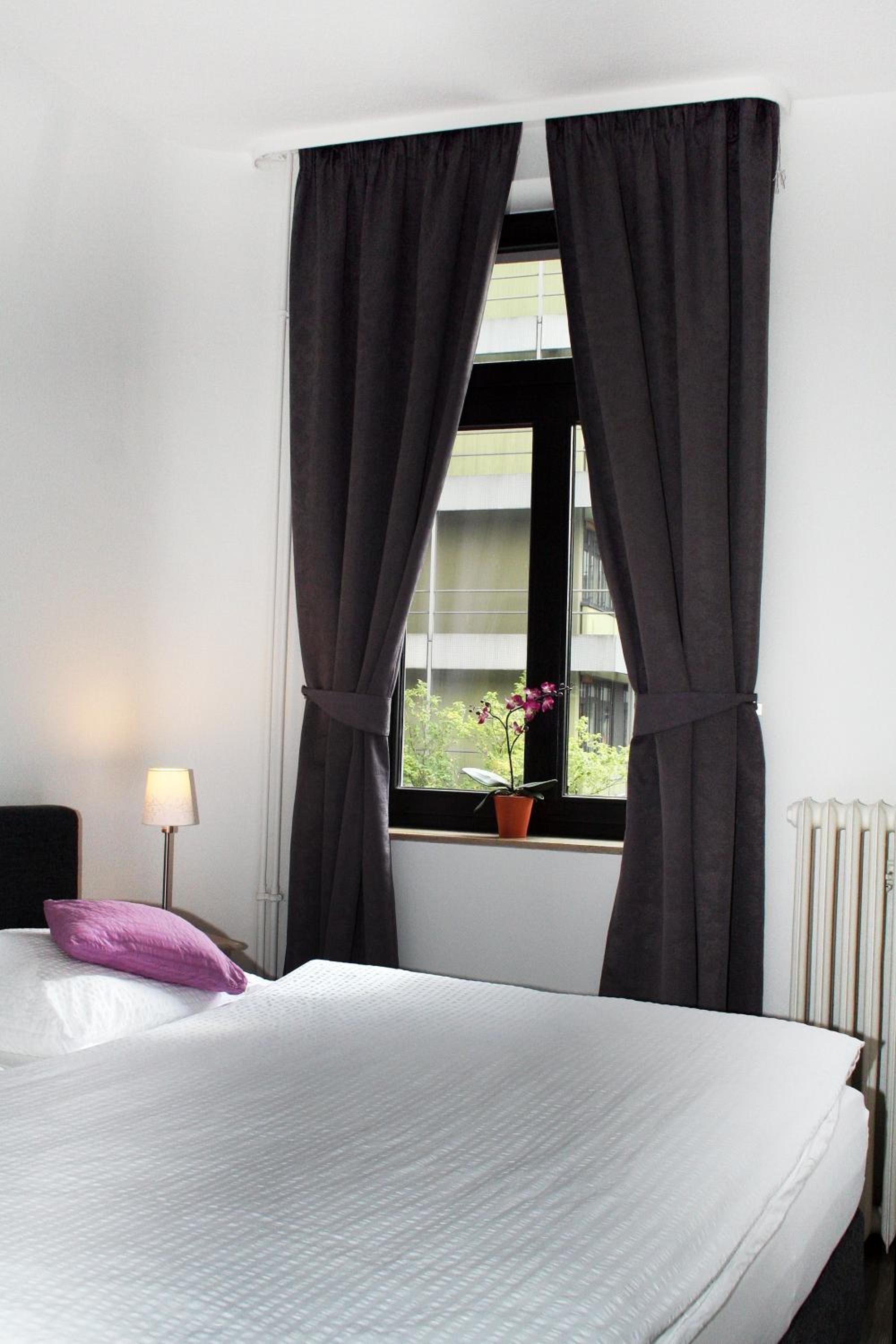 Double Room - Photo 11