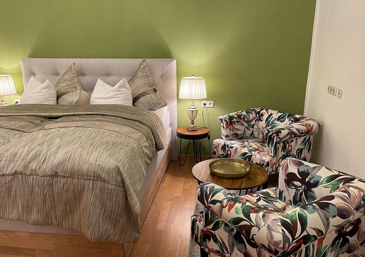 Double Room - Photo 1