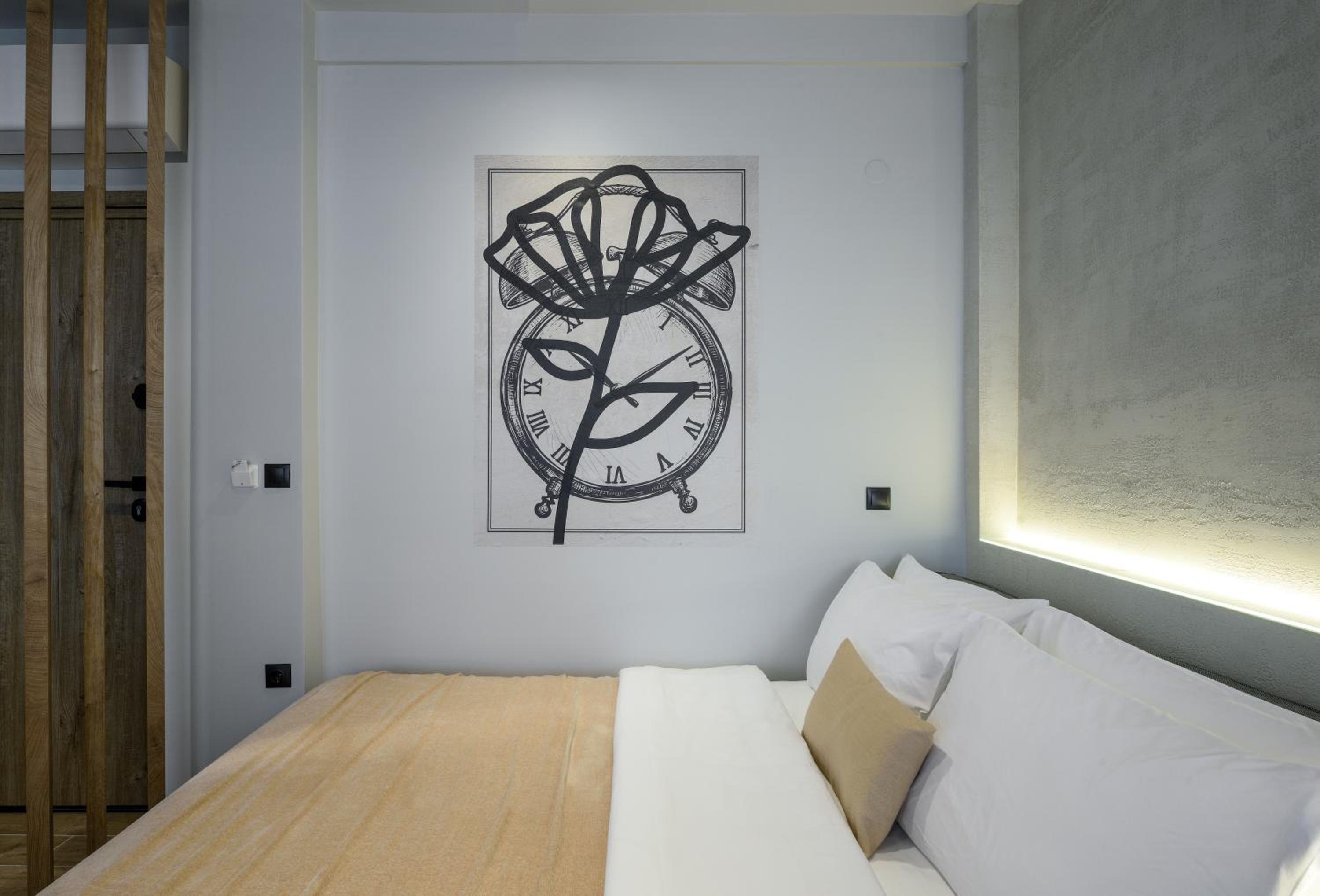 Synthesis - Photo 12