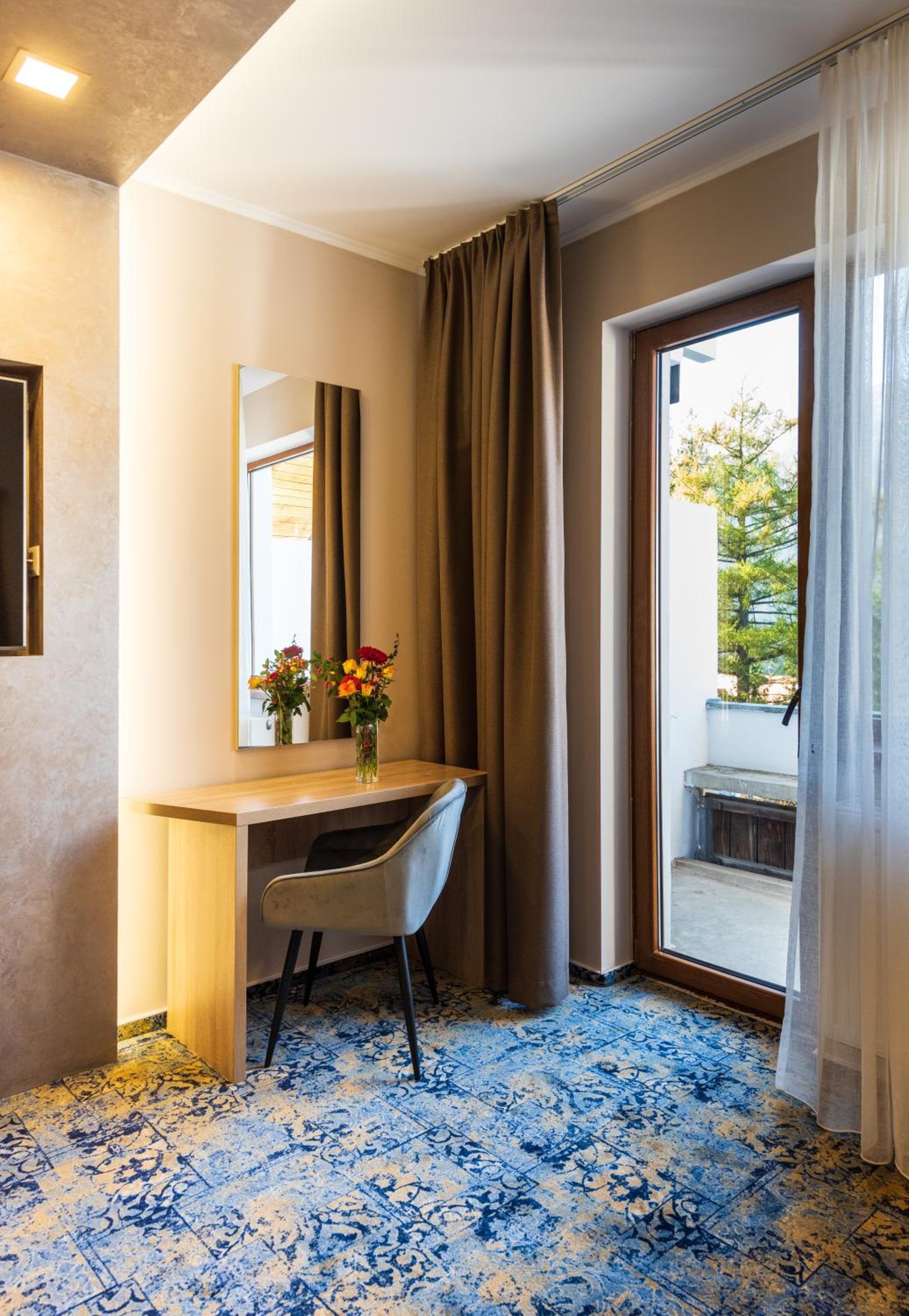 Junior Suite - Photo 1