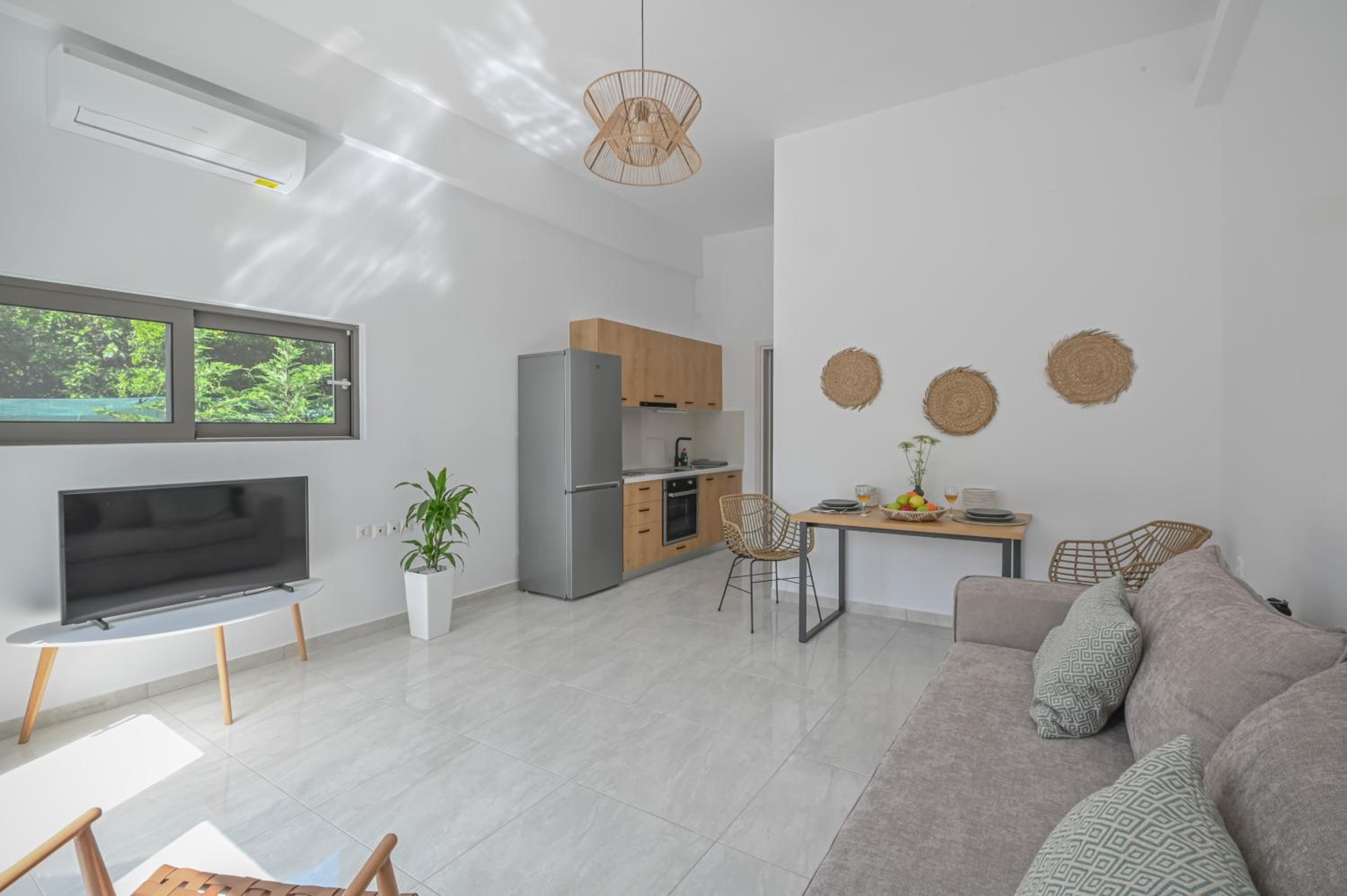 Apartment with Garden View