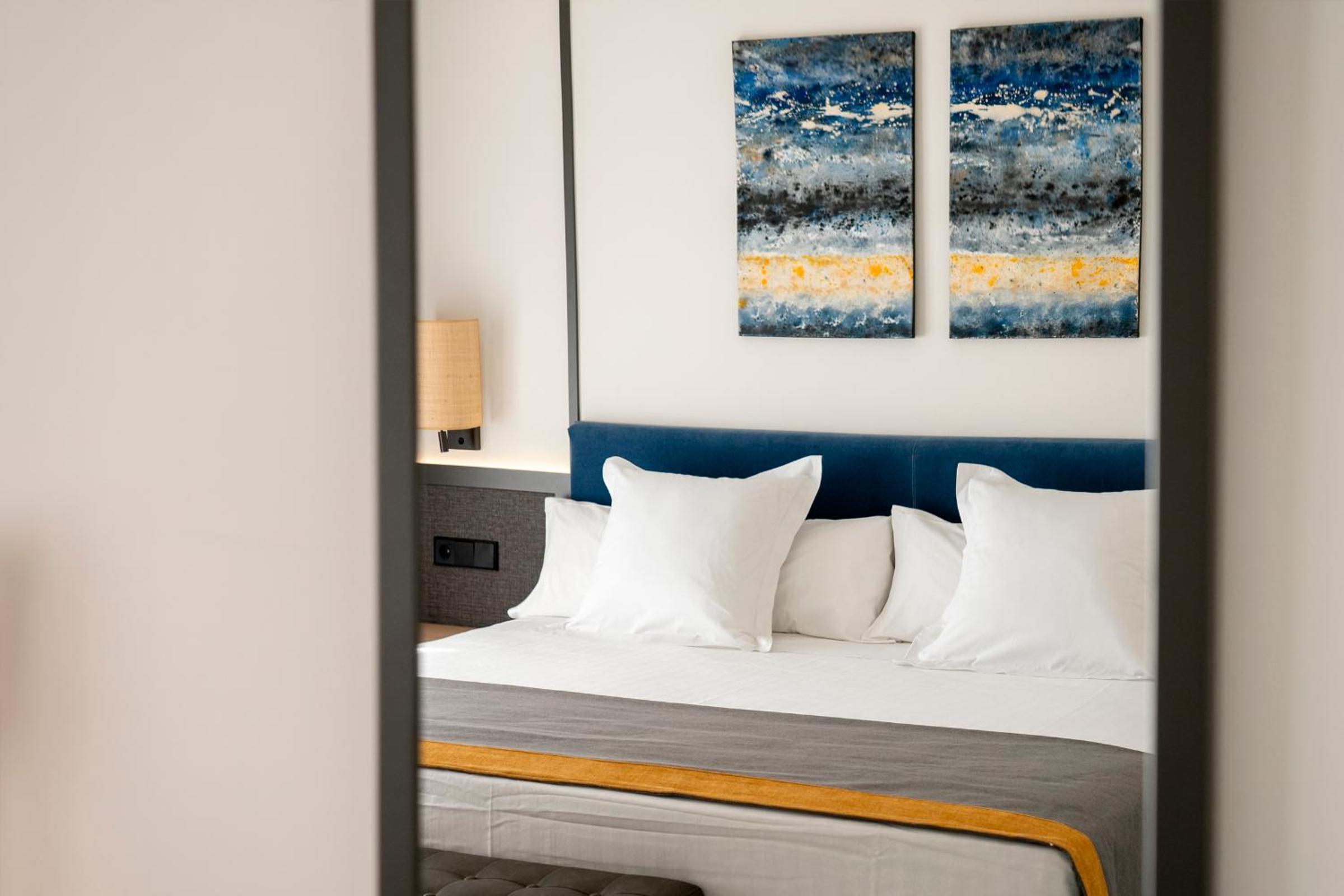 Superior Double Room with Lateral Sea View - Photo 15