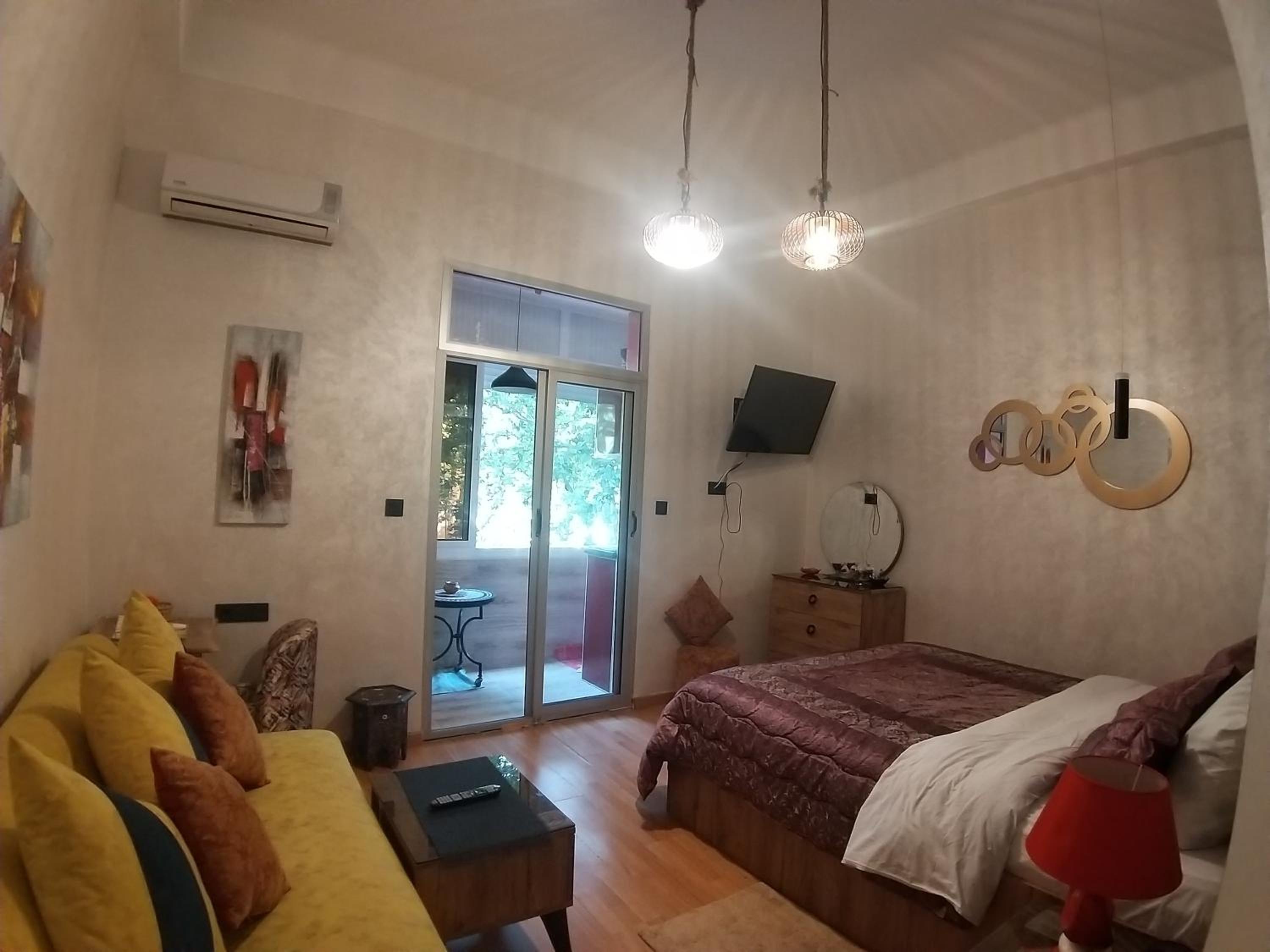 One-Bedroom Apartment - Photo 13