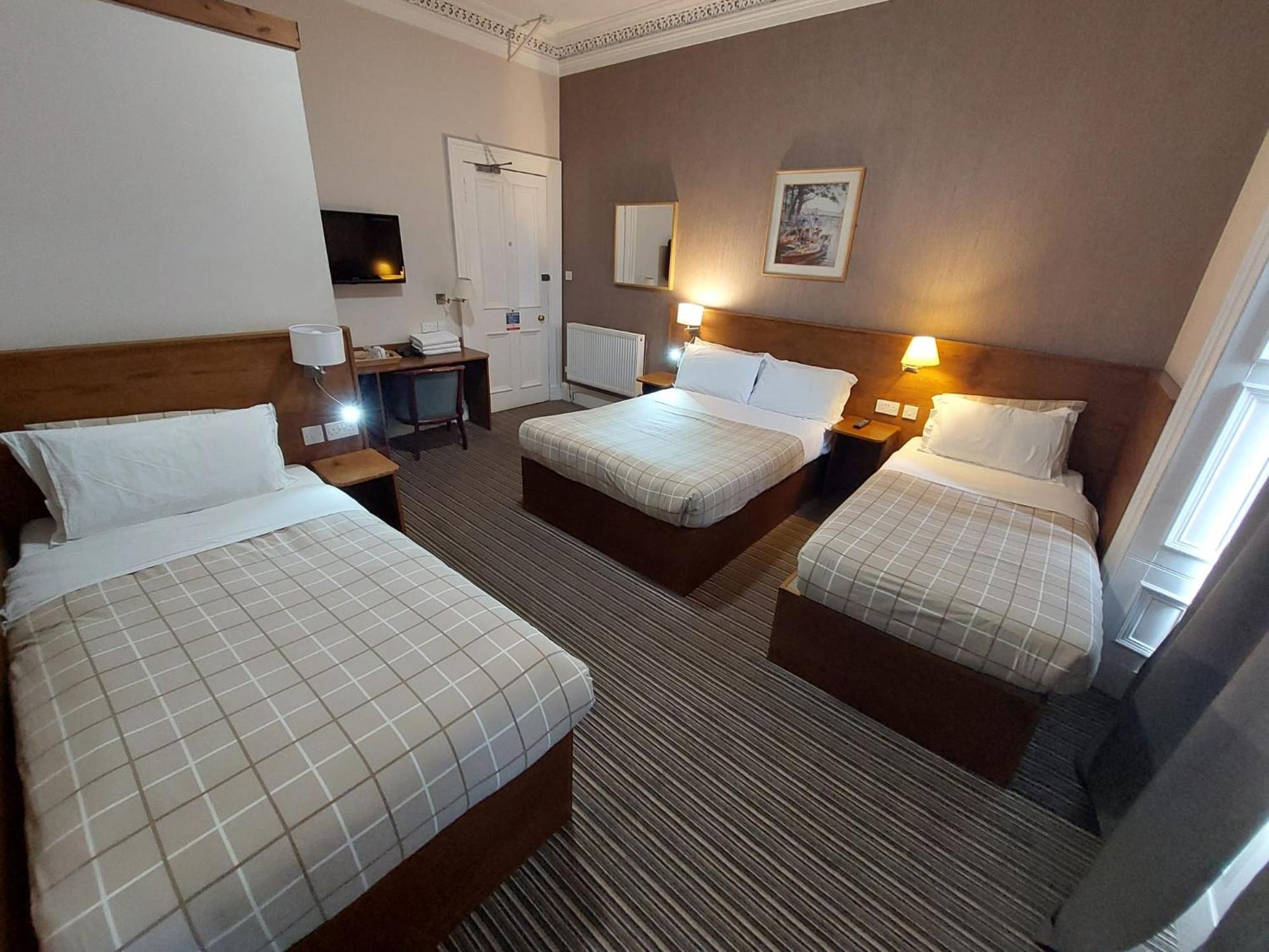 Edinburgh House Hotel — photo 106