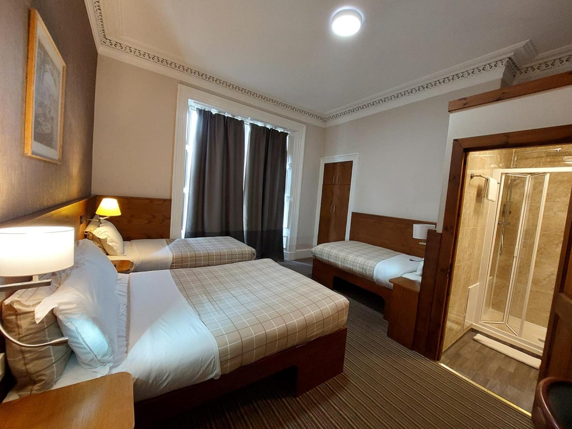 Edinburgh House Hotel — photo 104