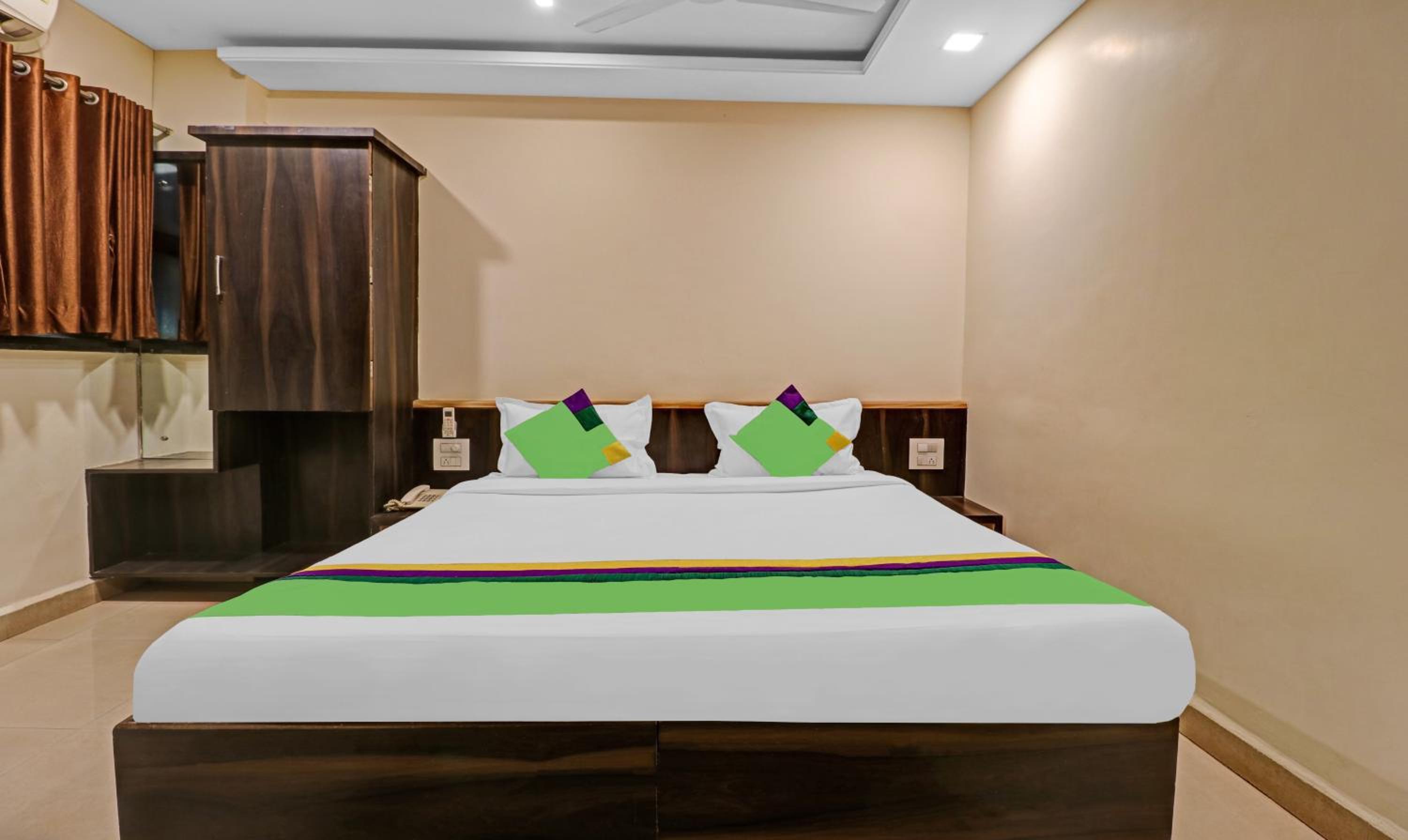 Standard  Room - Photo 9