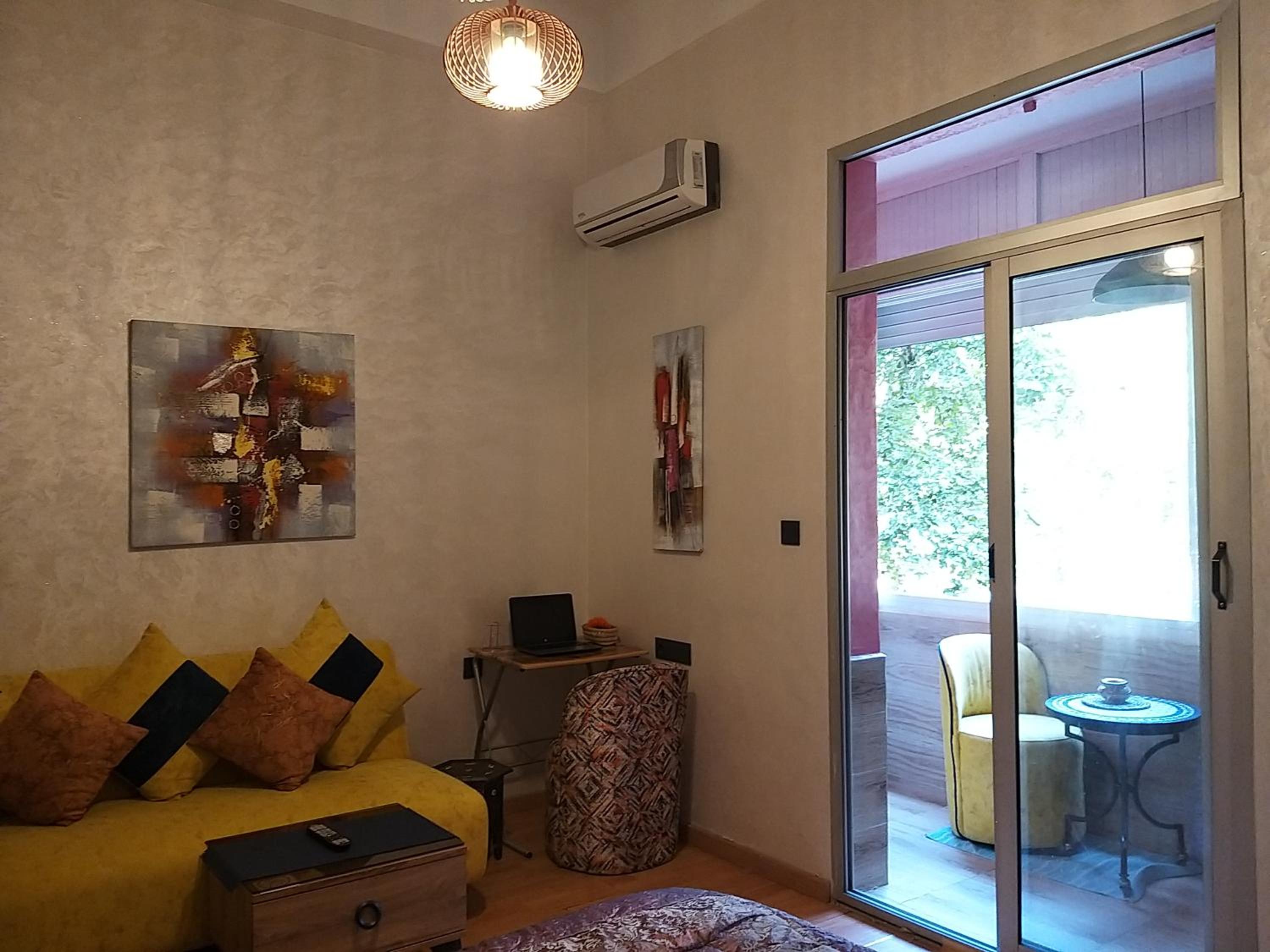 One-Bedroom Apartment - Photo 44