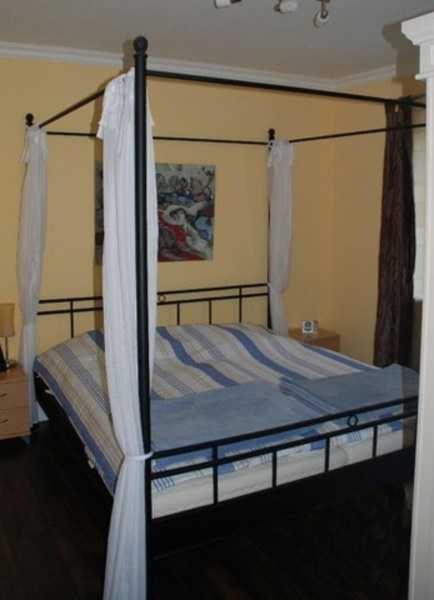 Two-Bedroom Apartment with Terrace photo 3