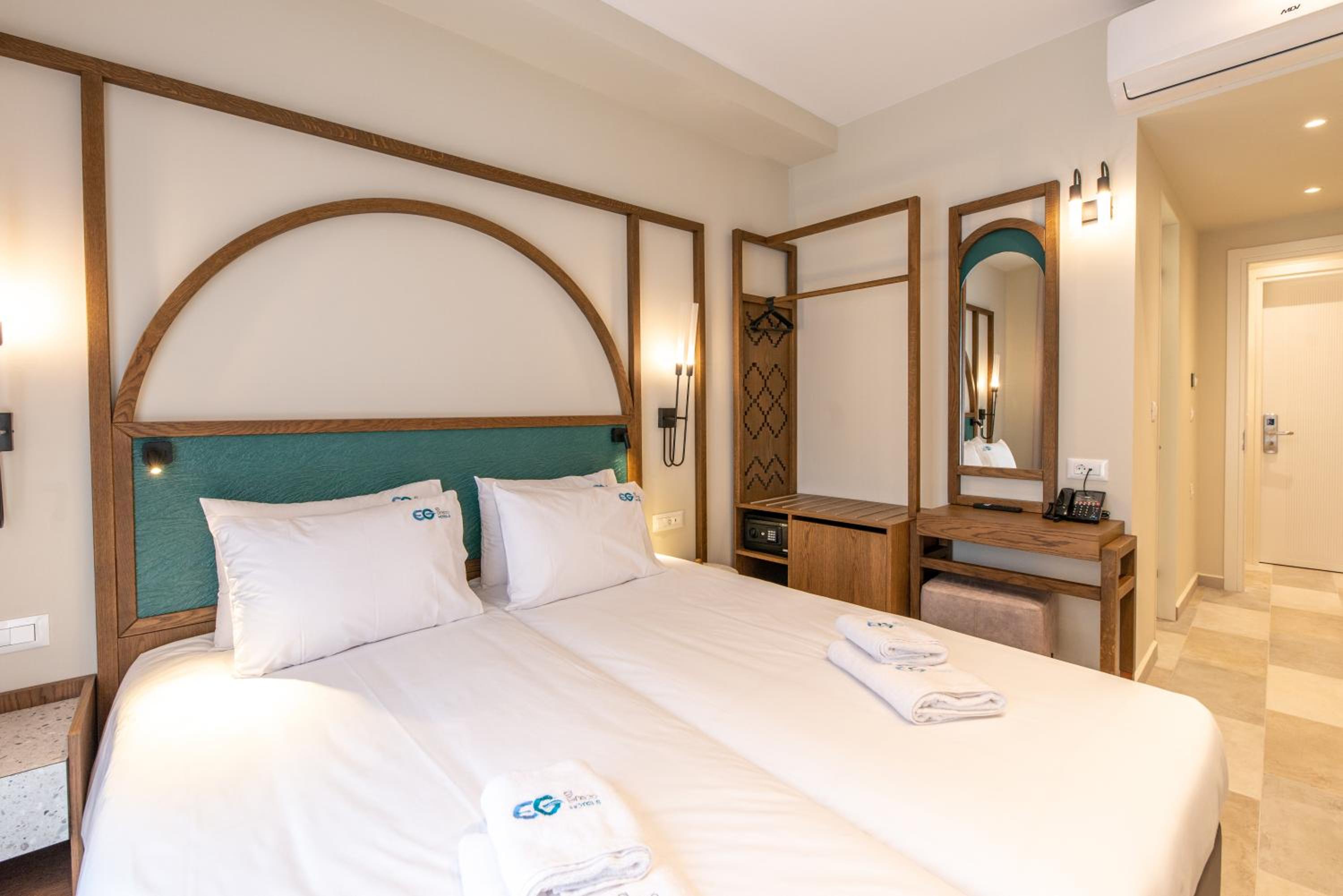 Double Room - Interior - Photo 5