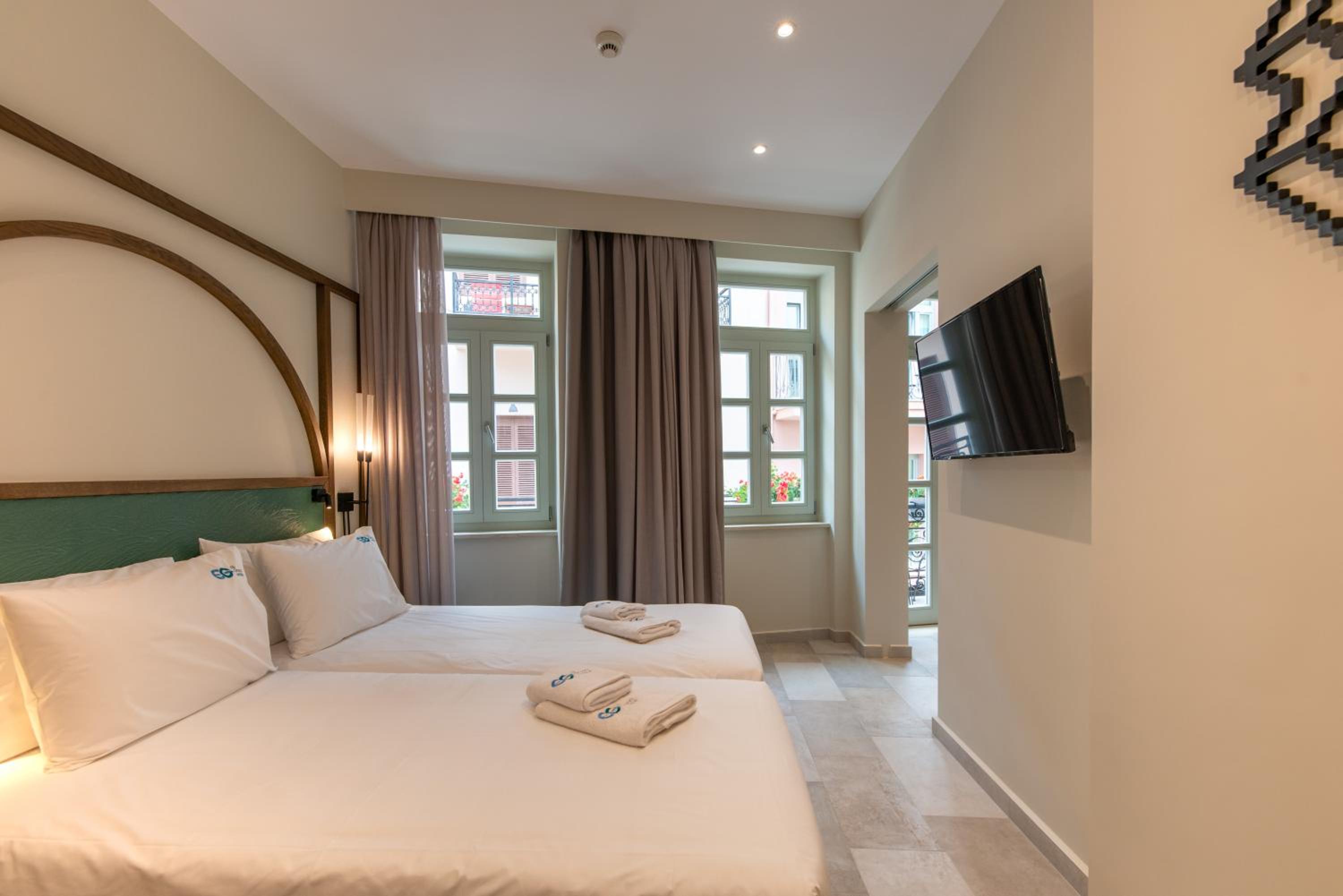 Mini- Suite with Balcony
