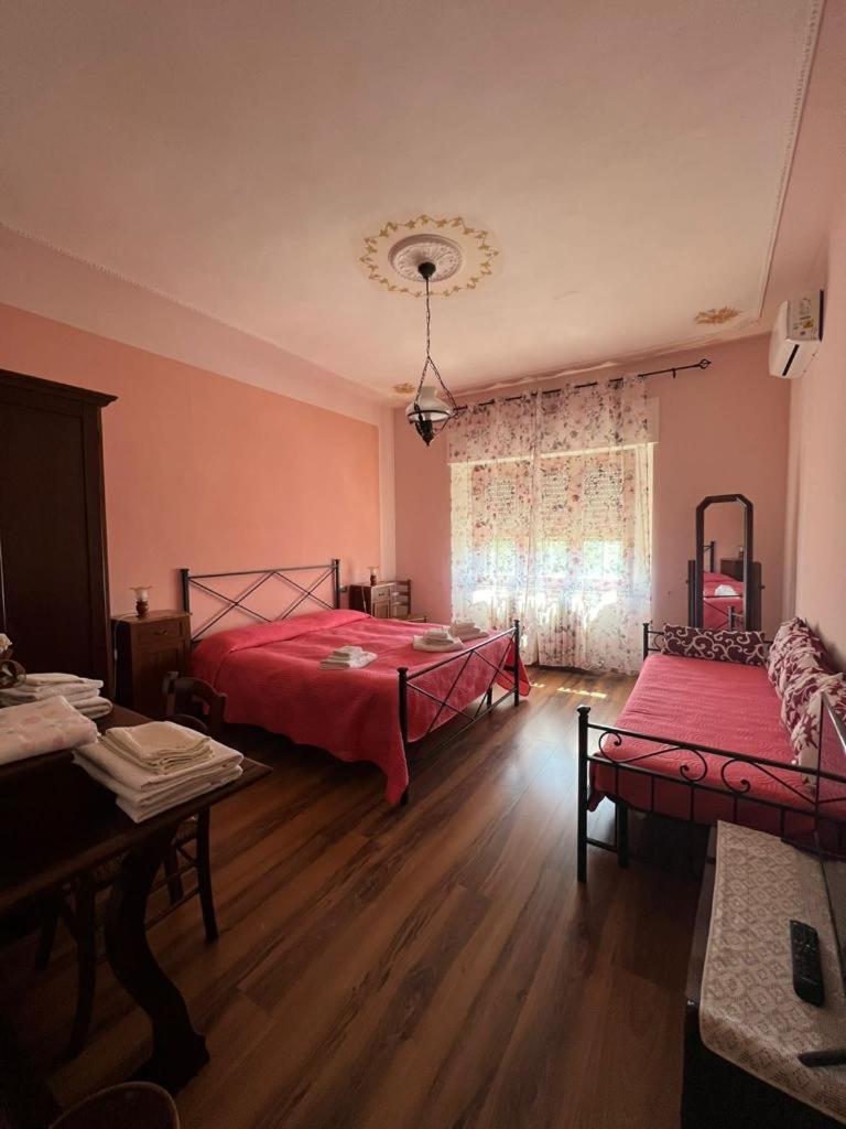 Triple Room with Private External Bathroom