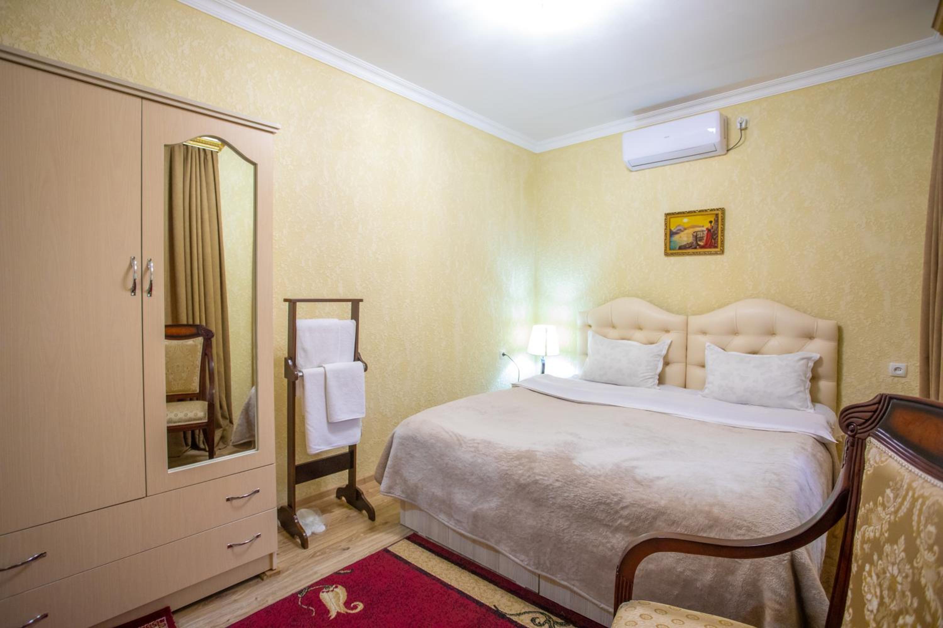 Deluxe Double Room photo 3