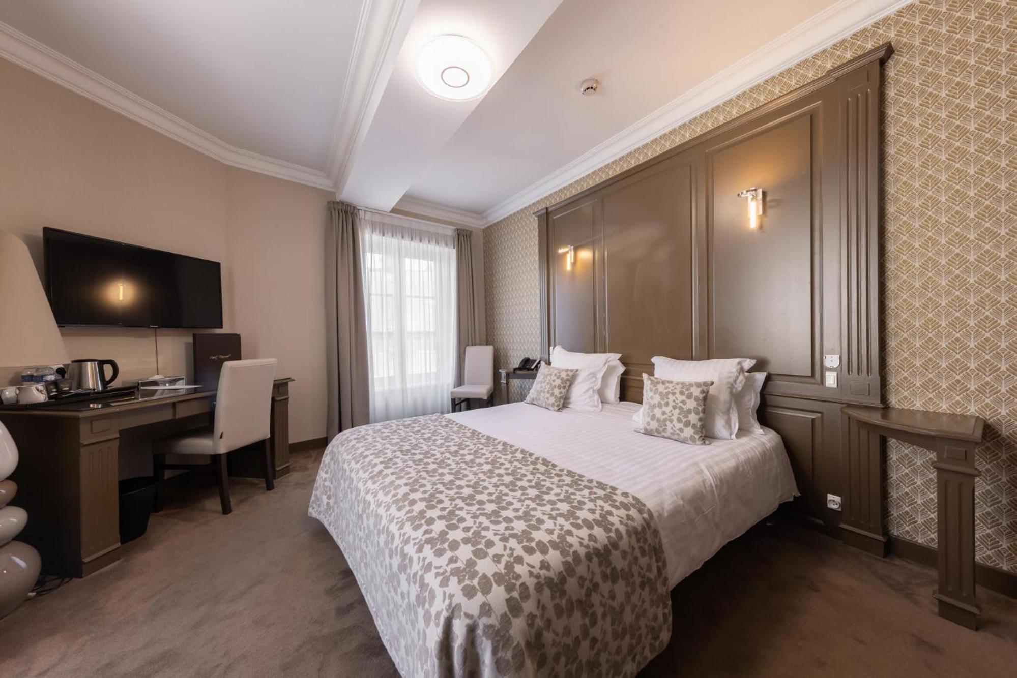 Superior Double Room - Photo 2