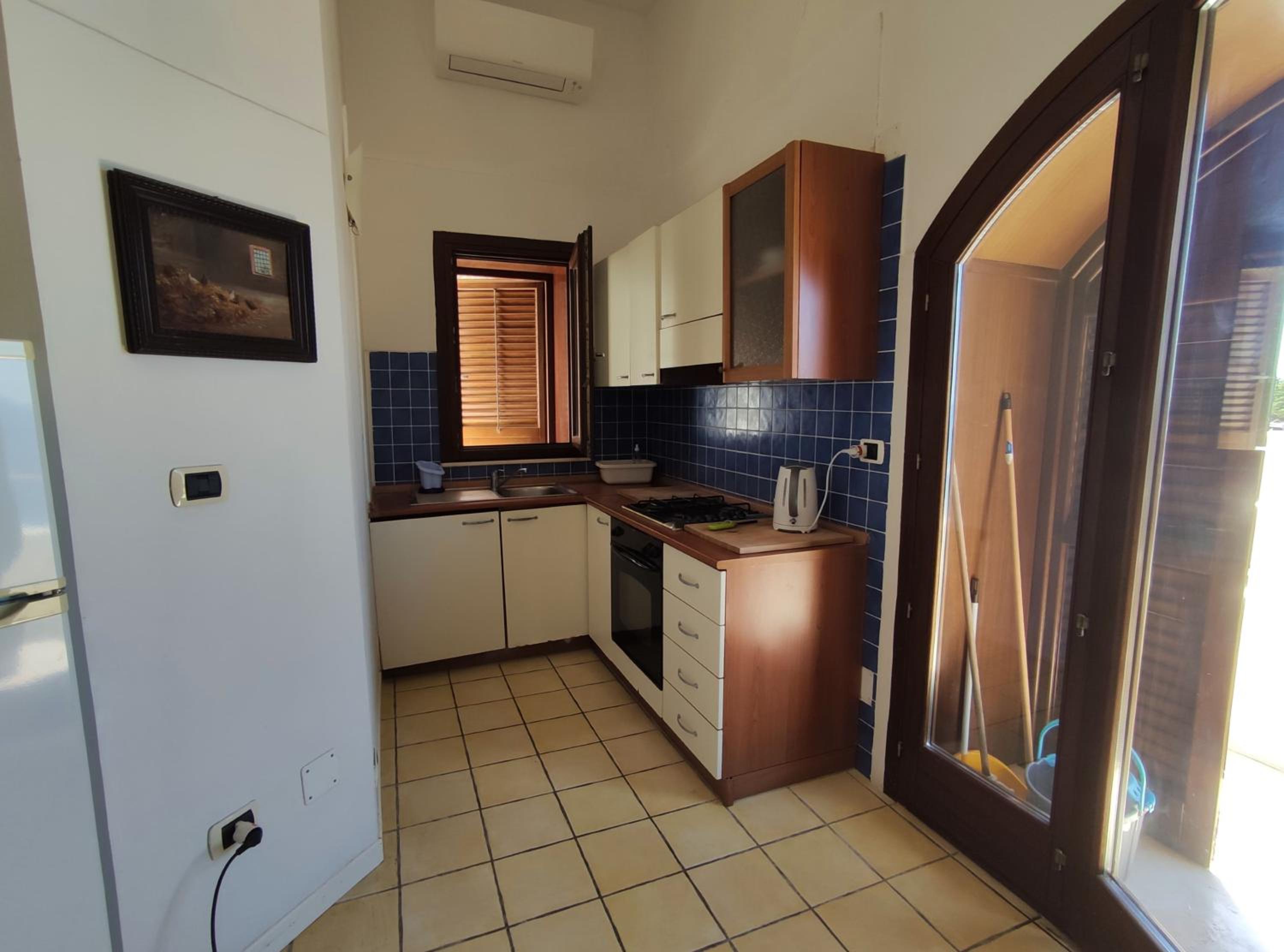 Superior One-Bedroom Apartment - Photo 7