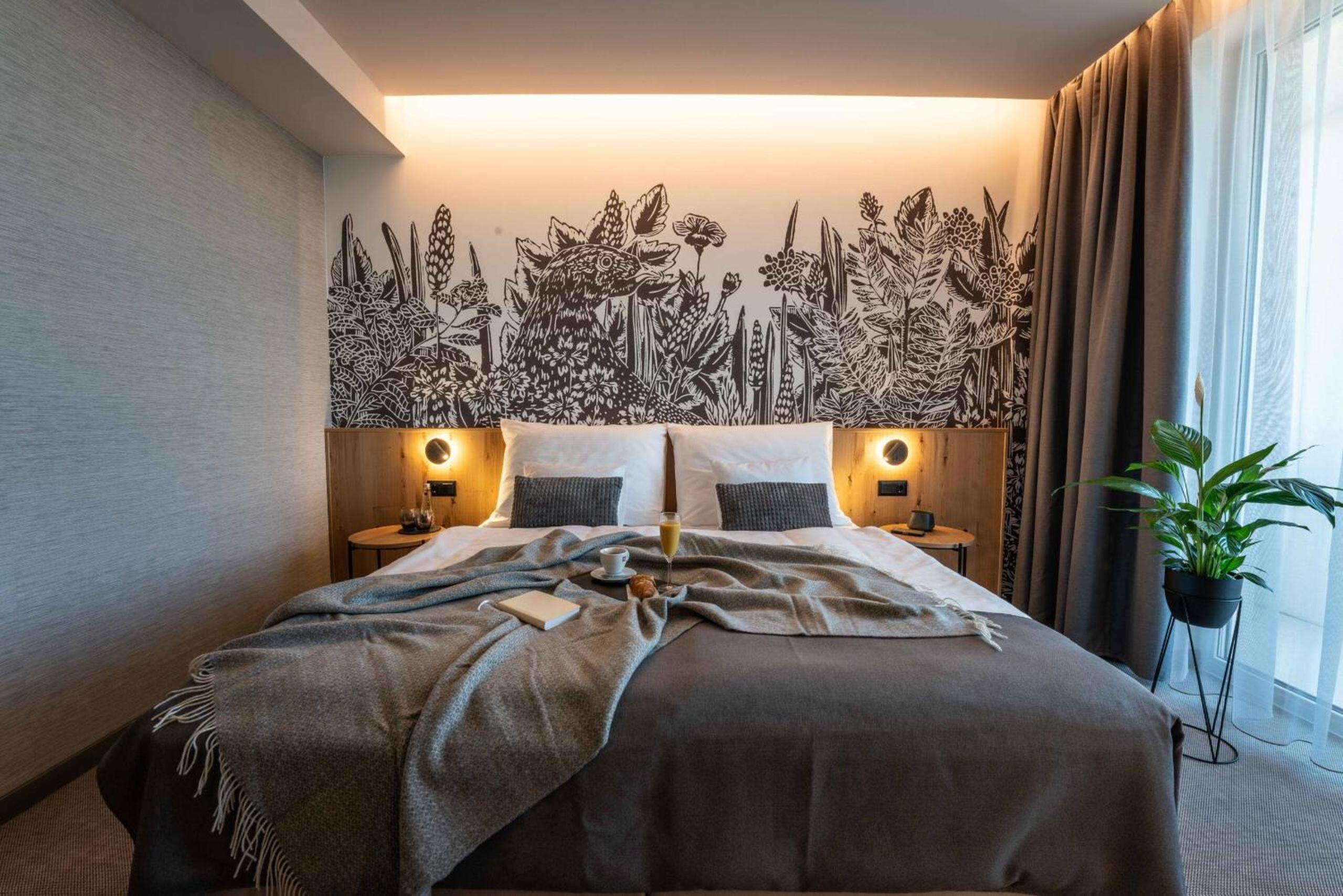 Standard Double or Twin Room - Photo 5