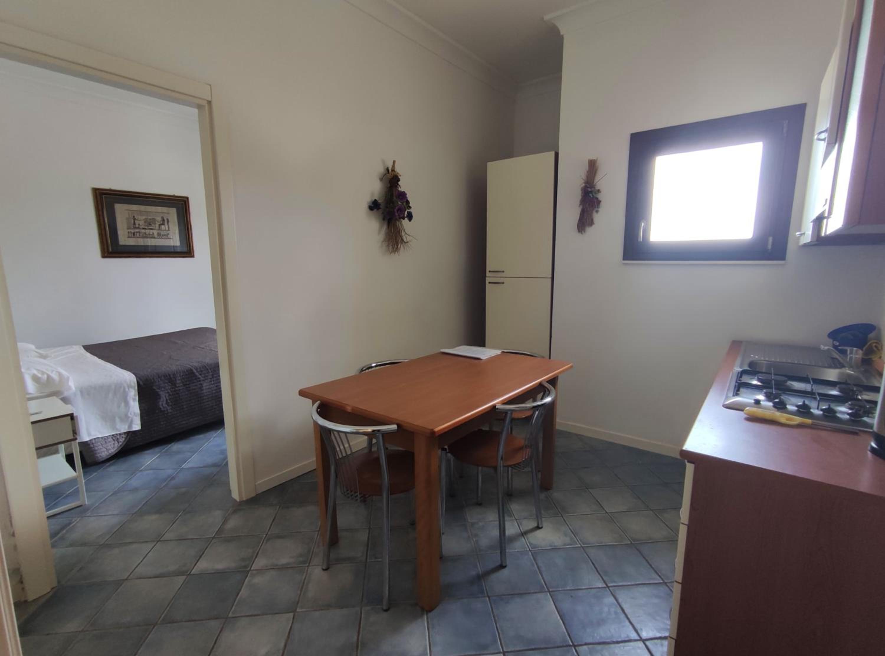 Two-Bedroom Apartment - Photo 3