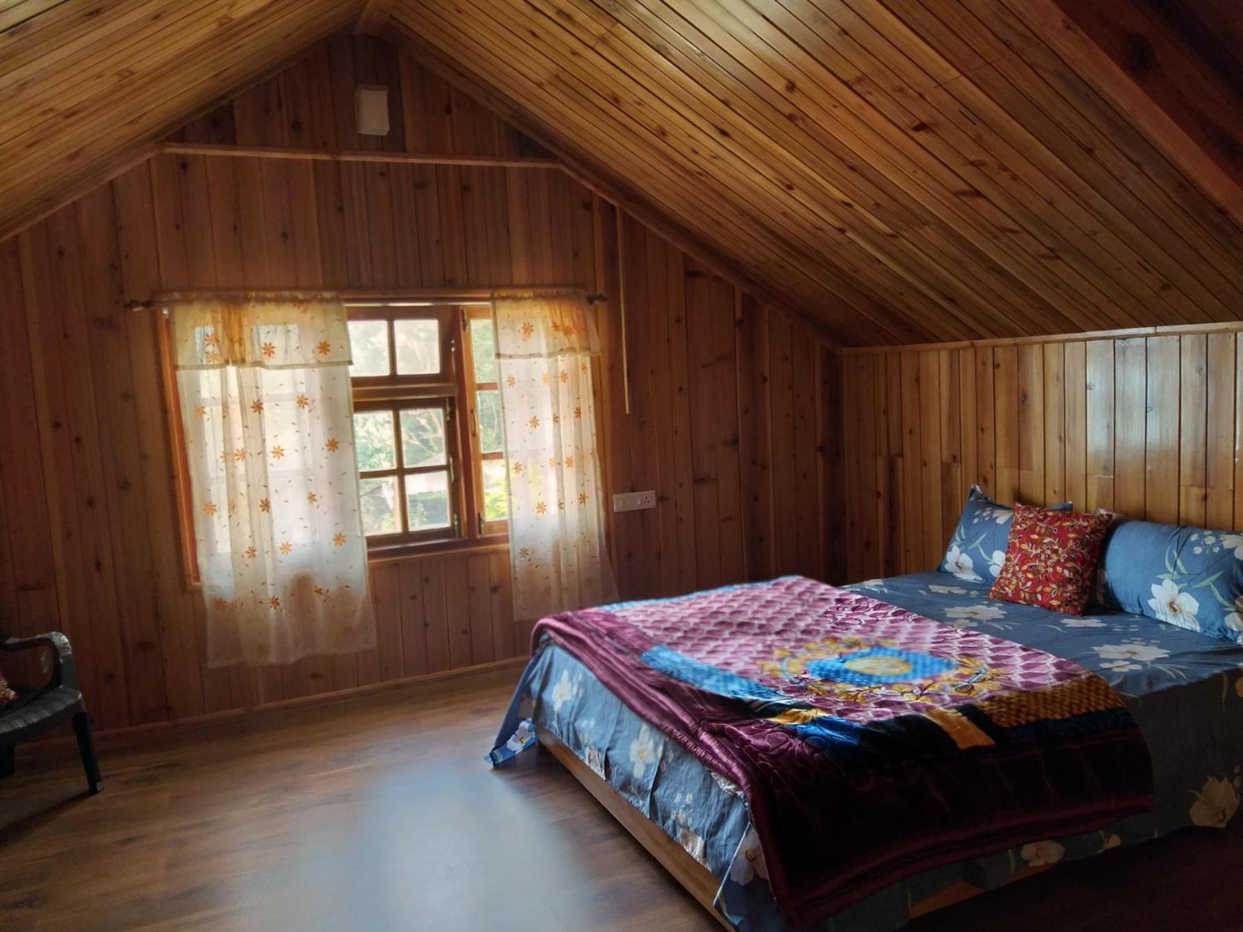 Double Room with Mountain View