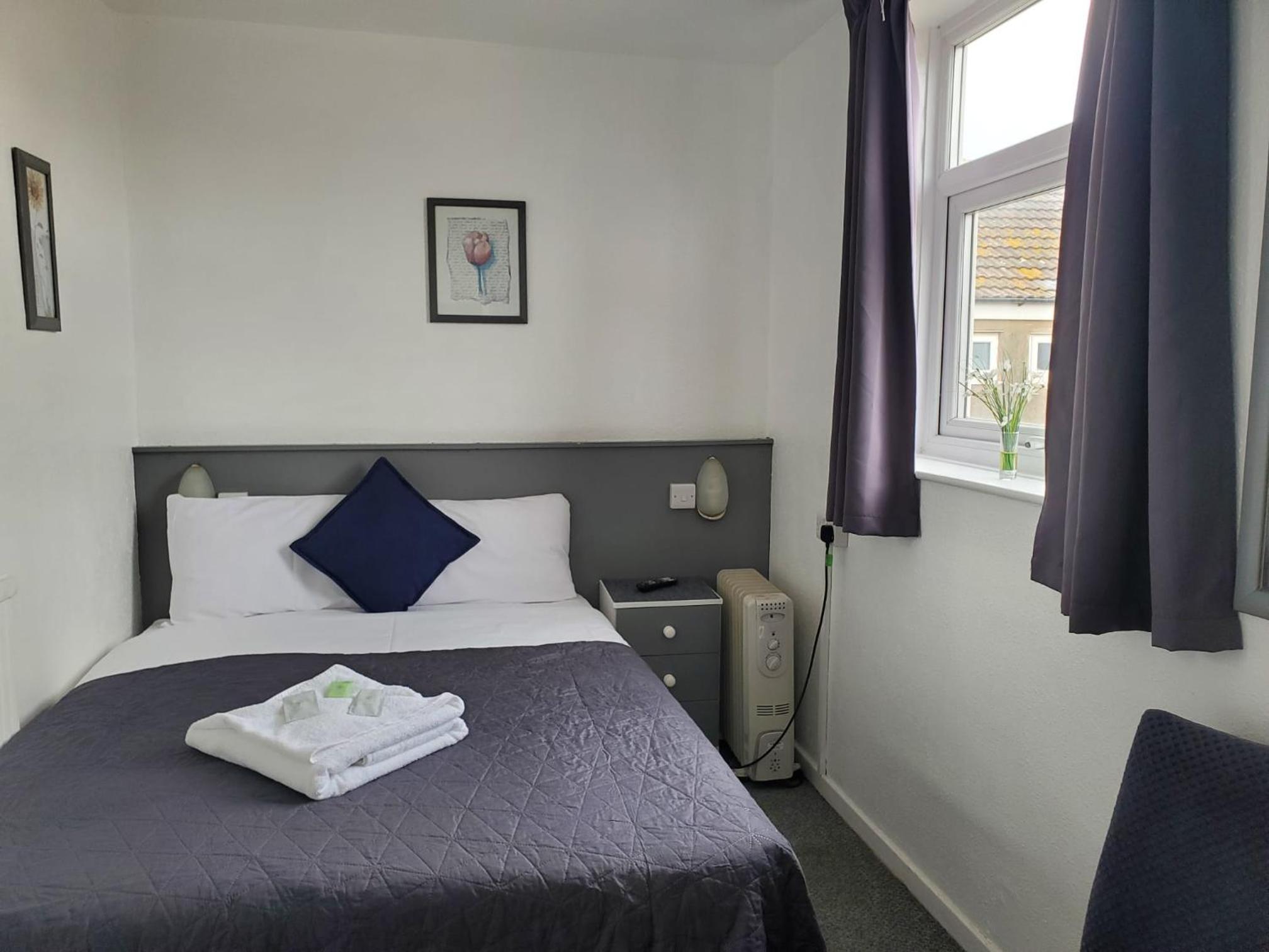 Single Room photo 1