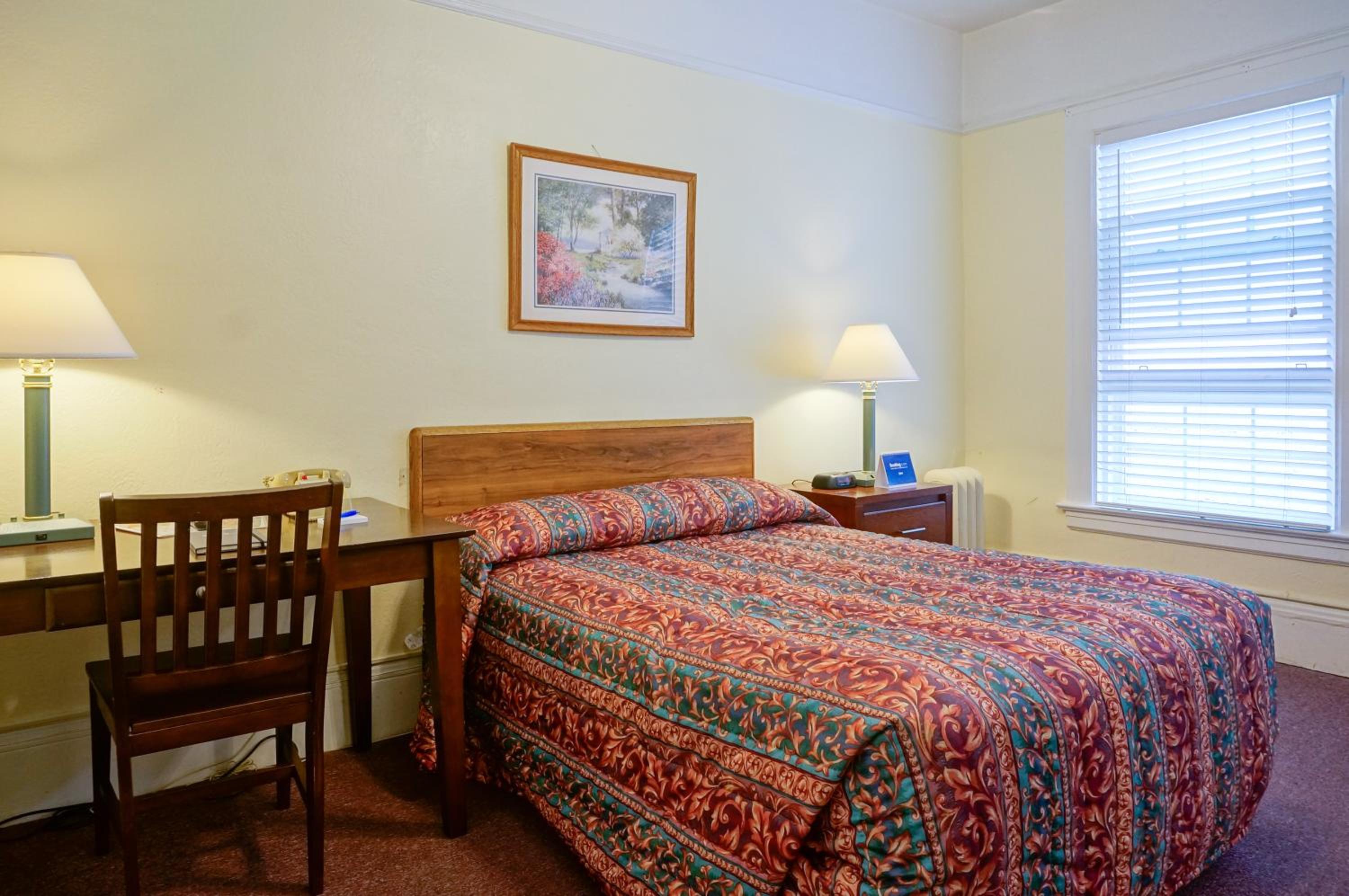 Double Room - Photo 1