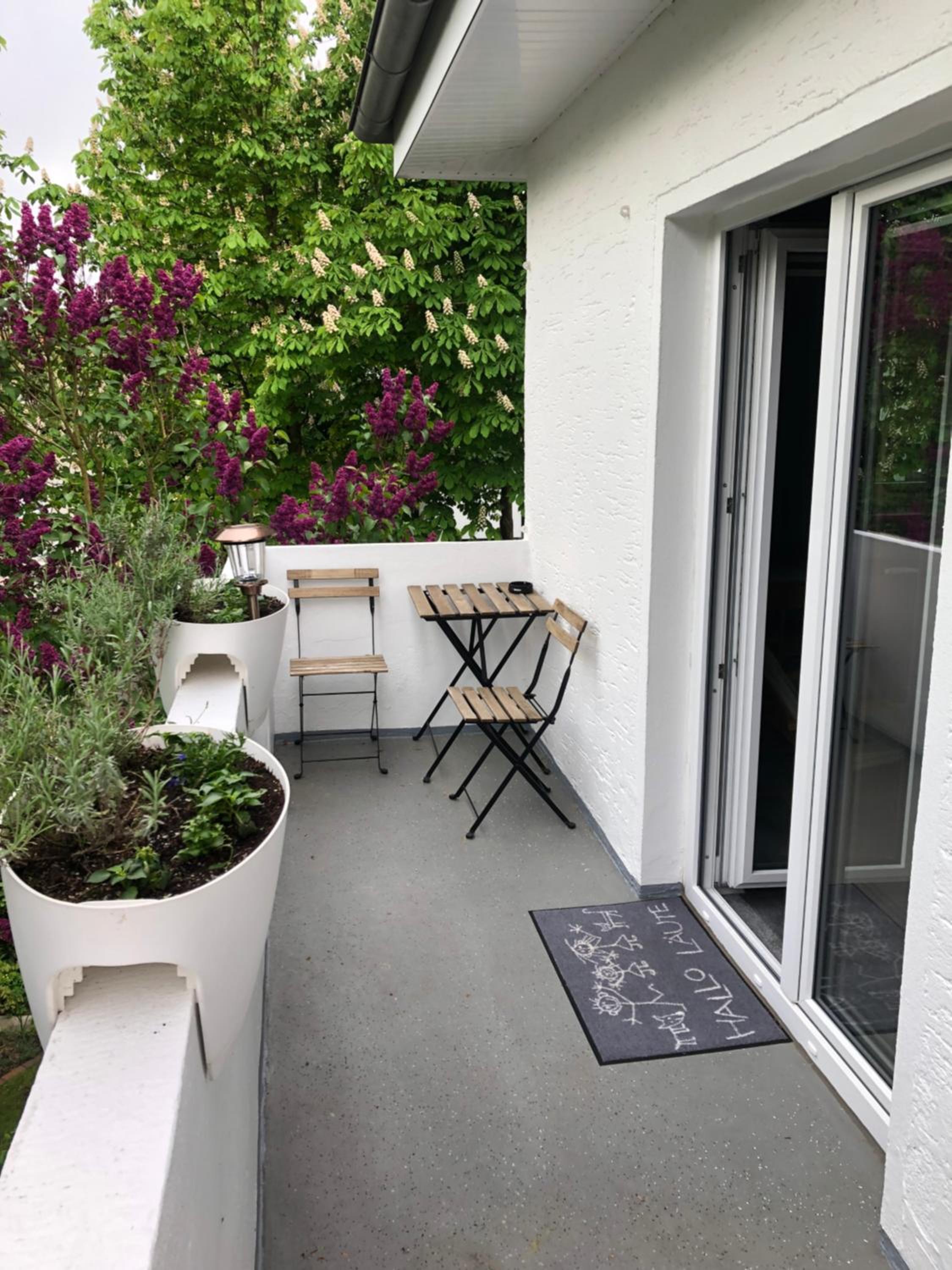 One-Bedroom Apartment with Balcony photo 2