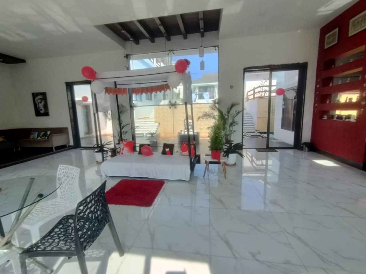 Deluxe Villa photo 2