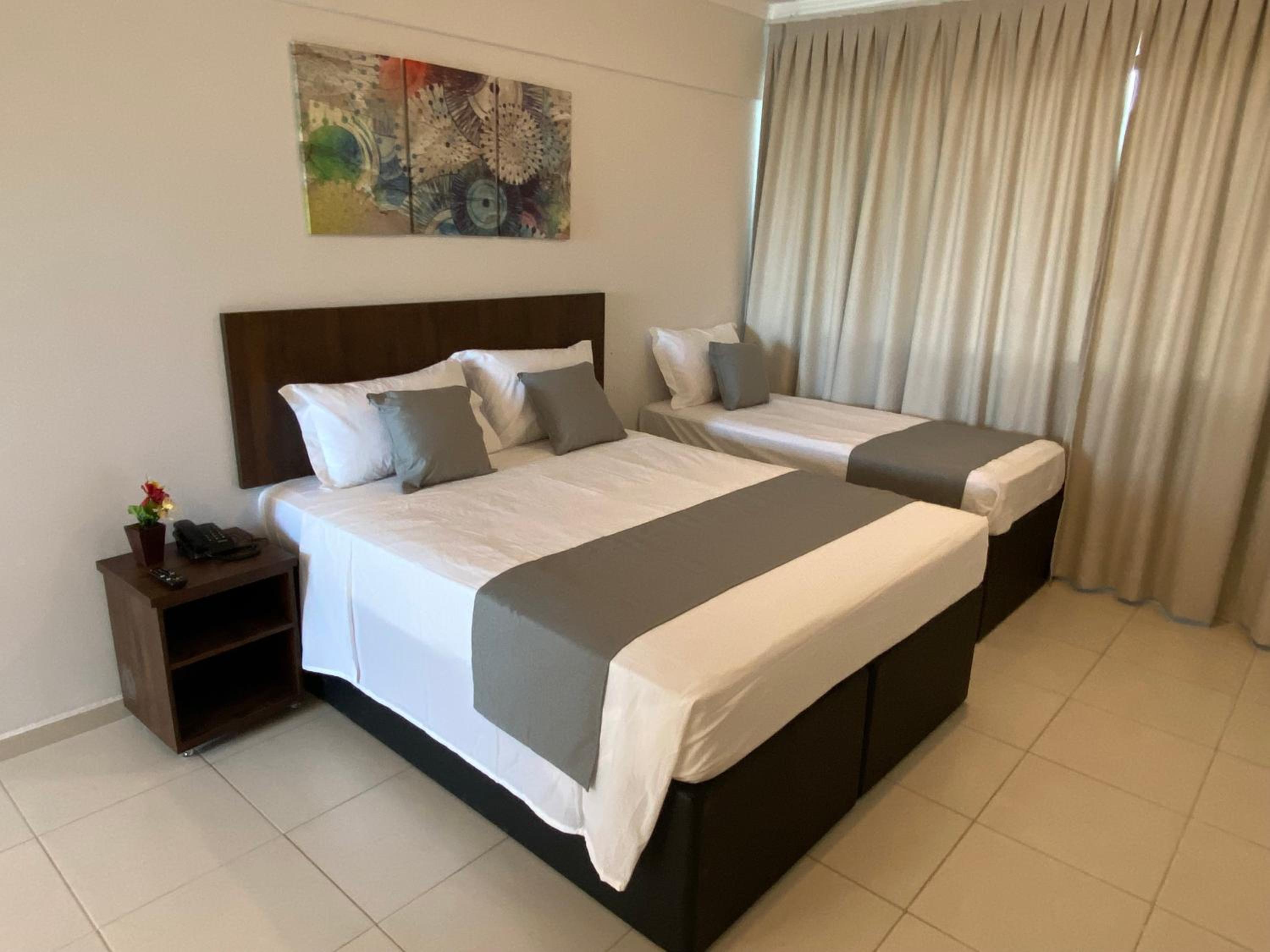 Standard Double or Twin Room - Photo 4