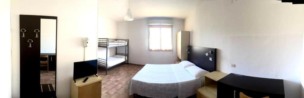 Economy Quadruple Room photo 1