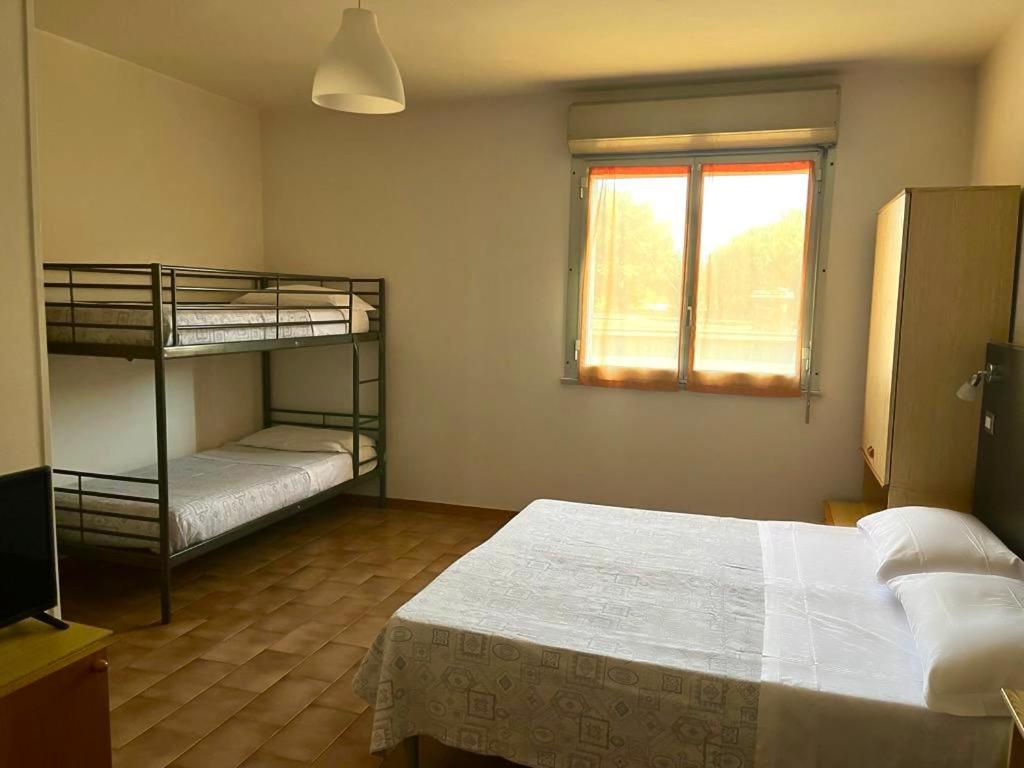 Double or Twin Room photo 2