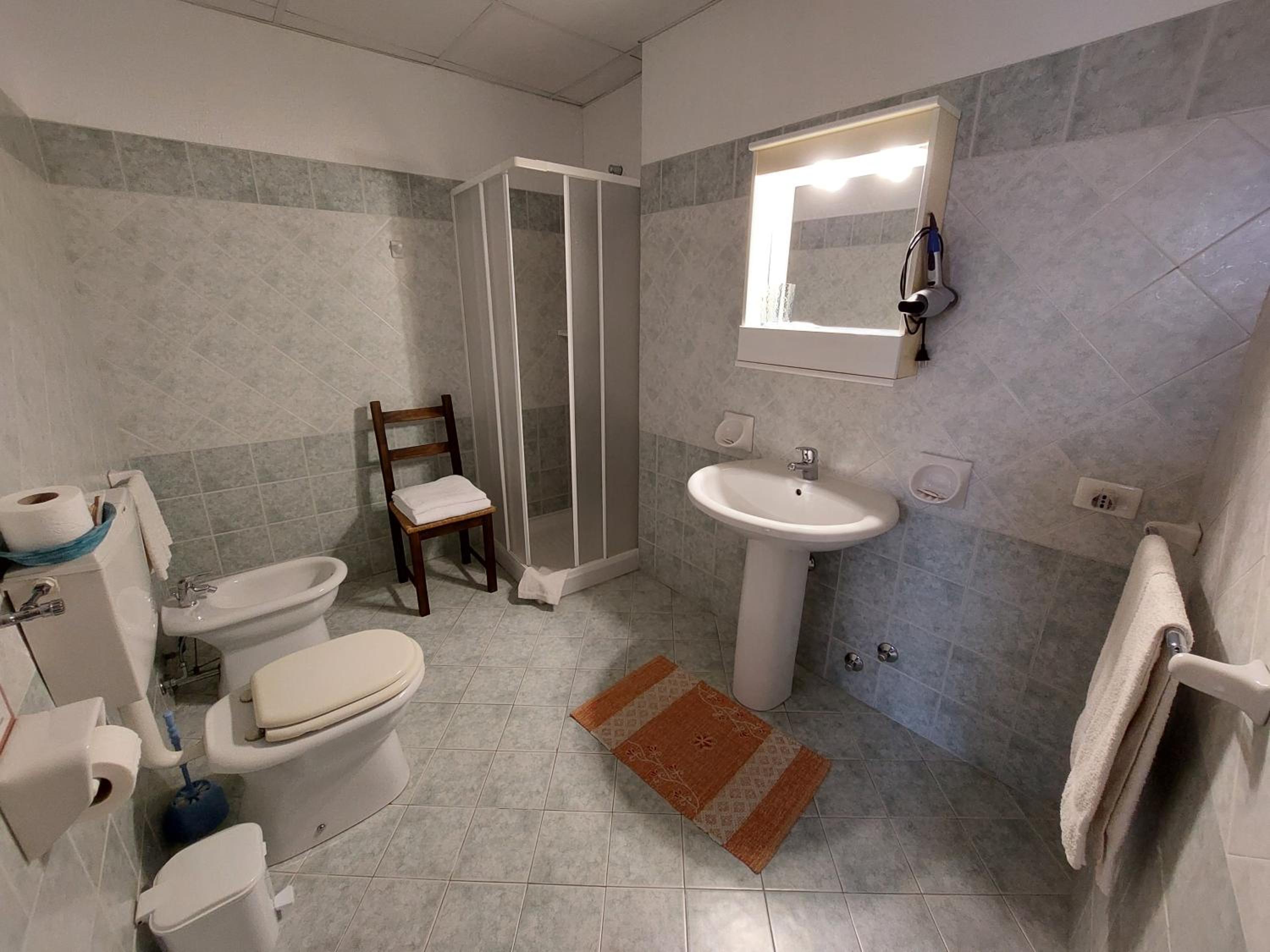 Superior Double or Twin Room - Photo 3