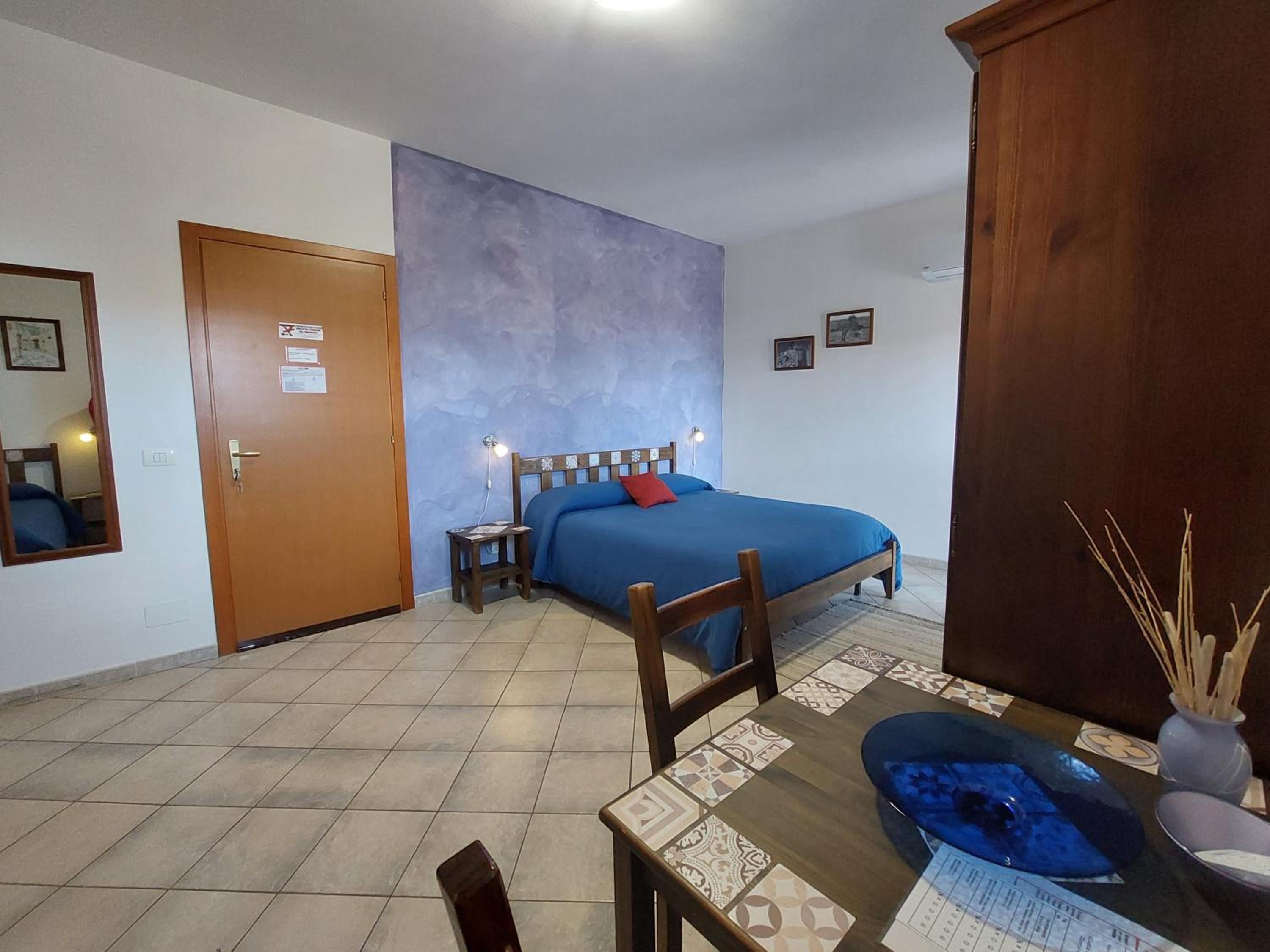 Superior Triple Room photo 2