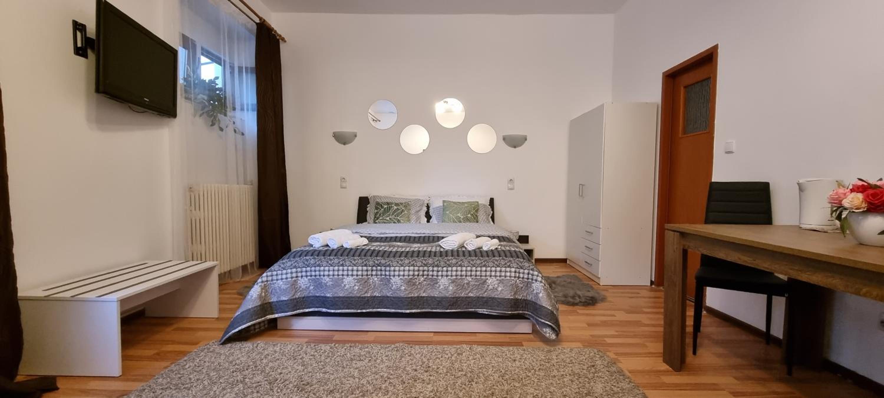 Deluxe Triple Room - Photo 14