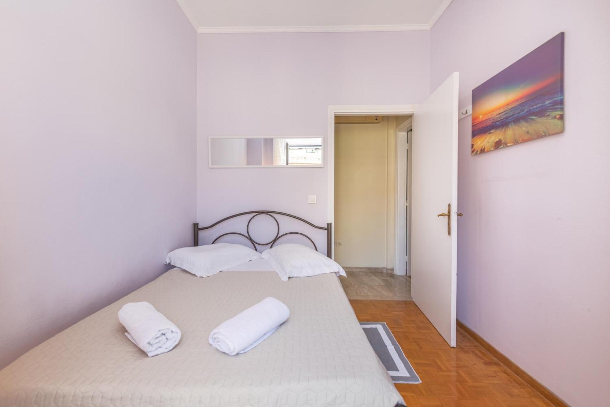Two-Bedroom Apartment - Photo 30
