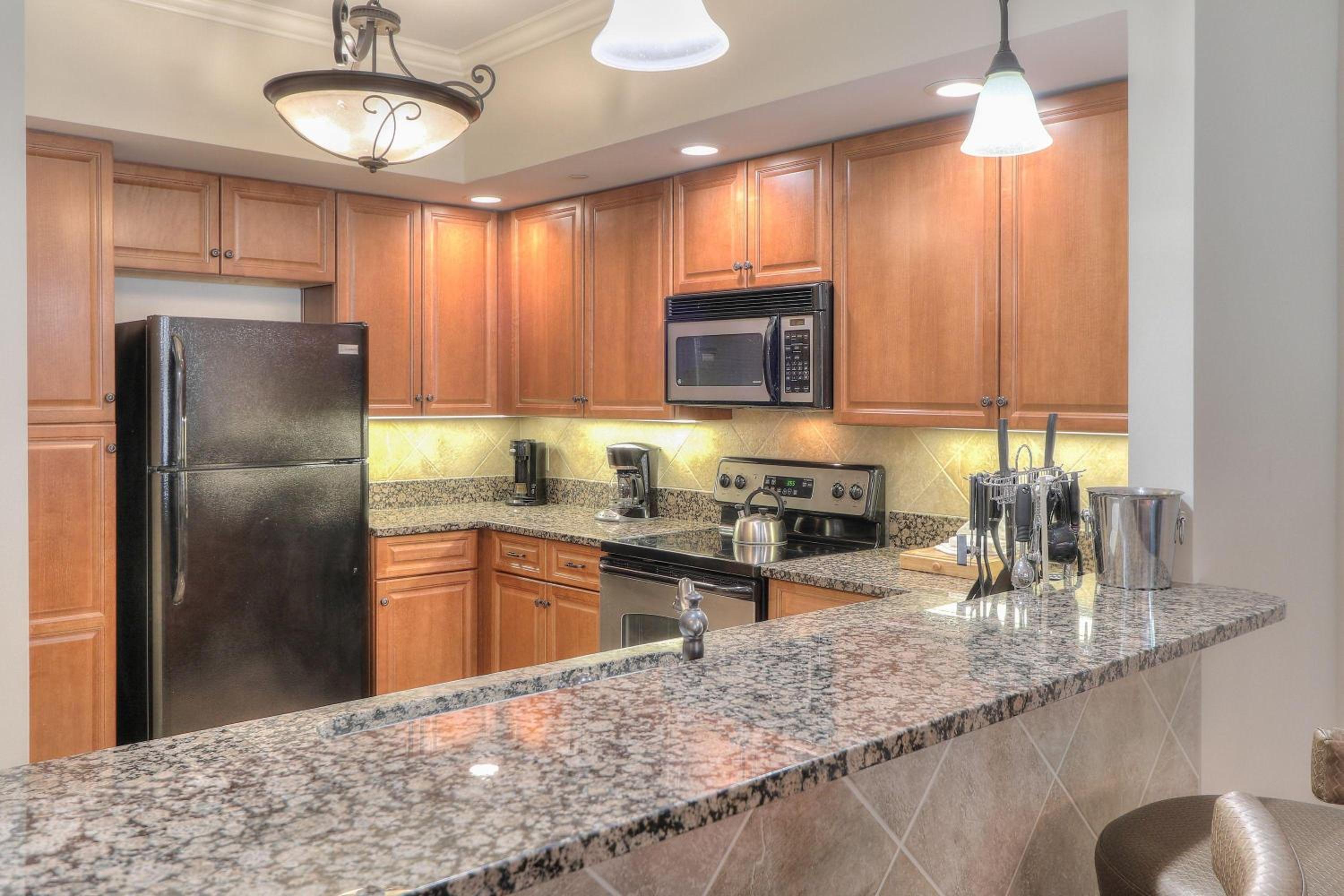 Four Bedroom Condo - Three Kings, Two Twins photo 2