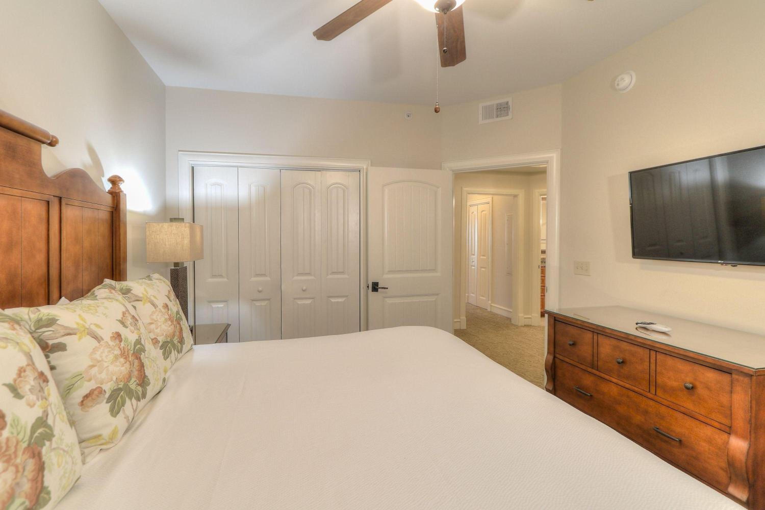 Three Bedroom Condo - Three Kings photo 3