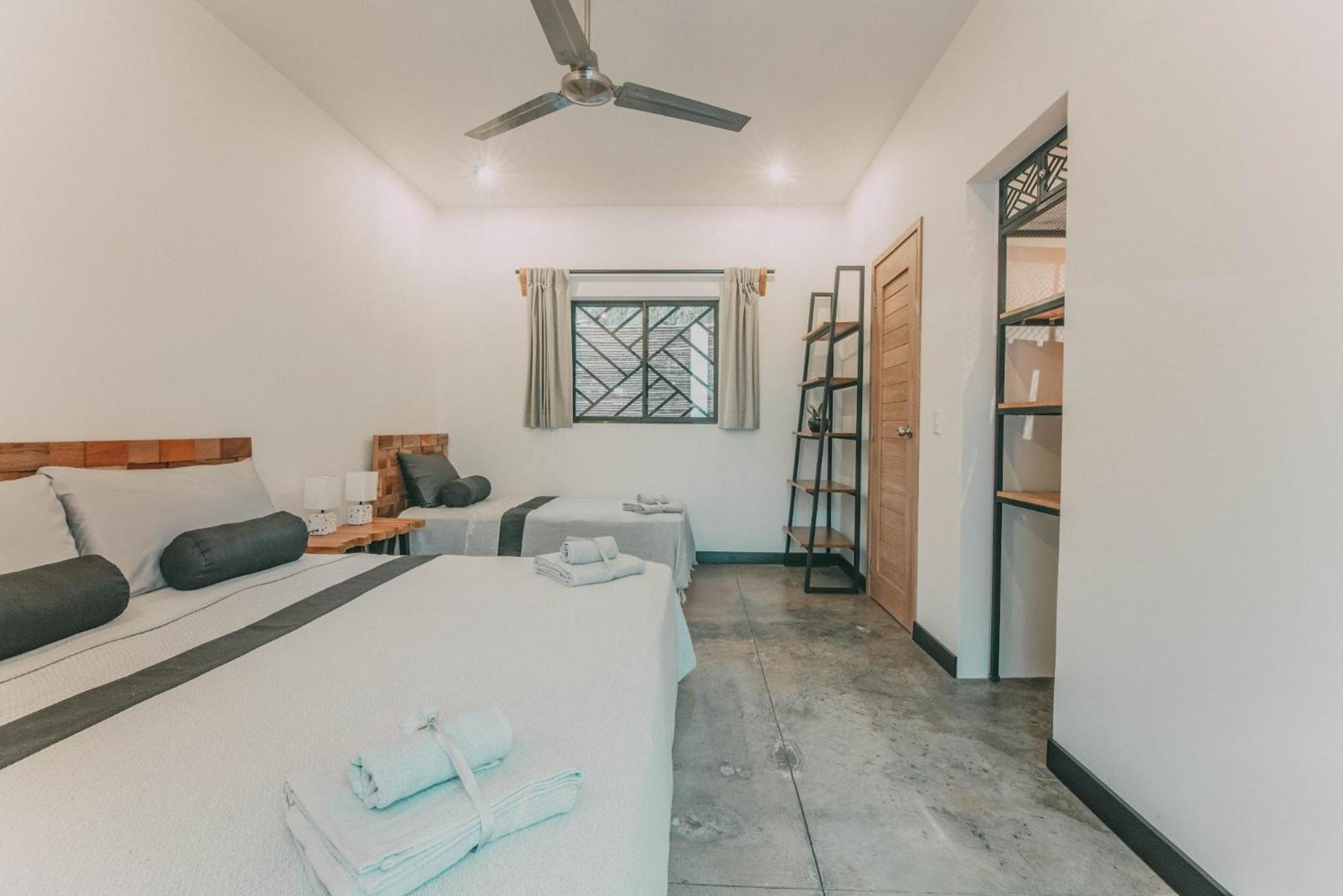 Deluxe Triple Room photo 2