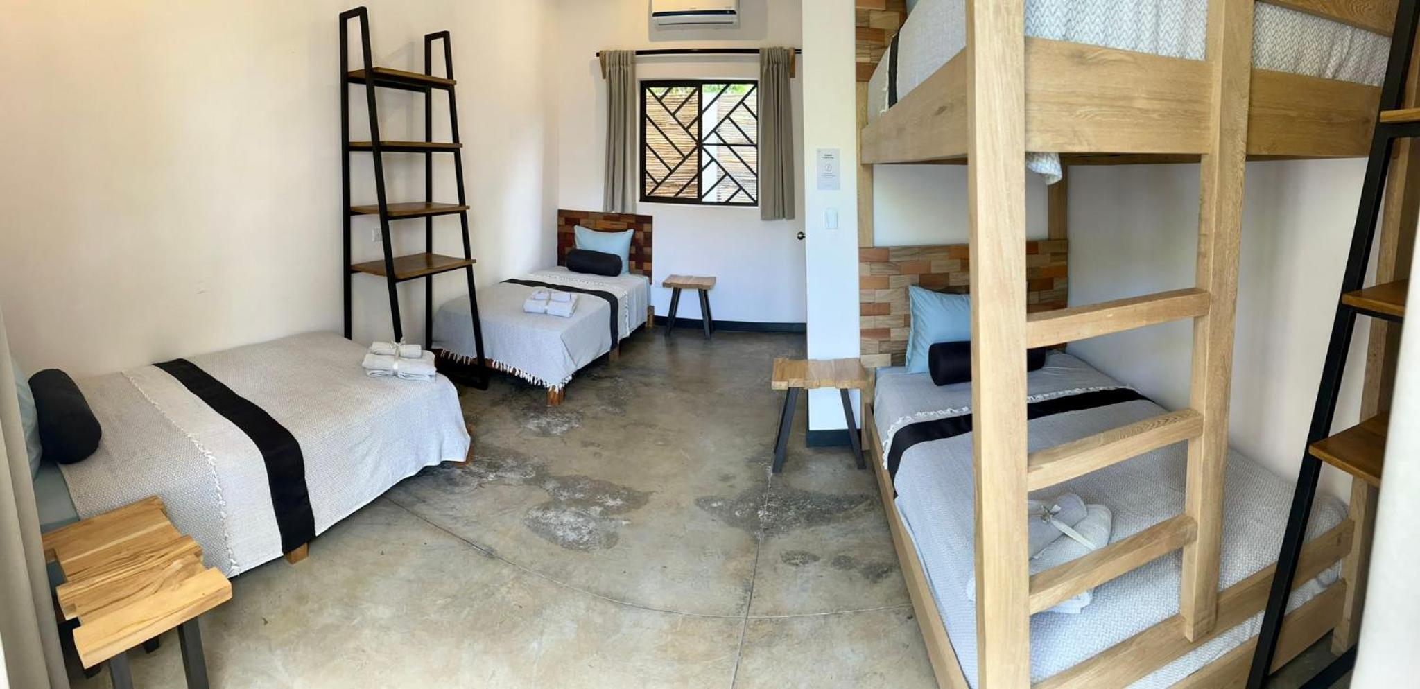 Deluxe Quadruple Room photo 1