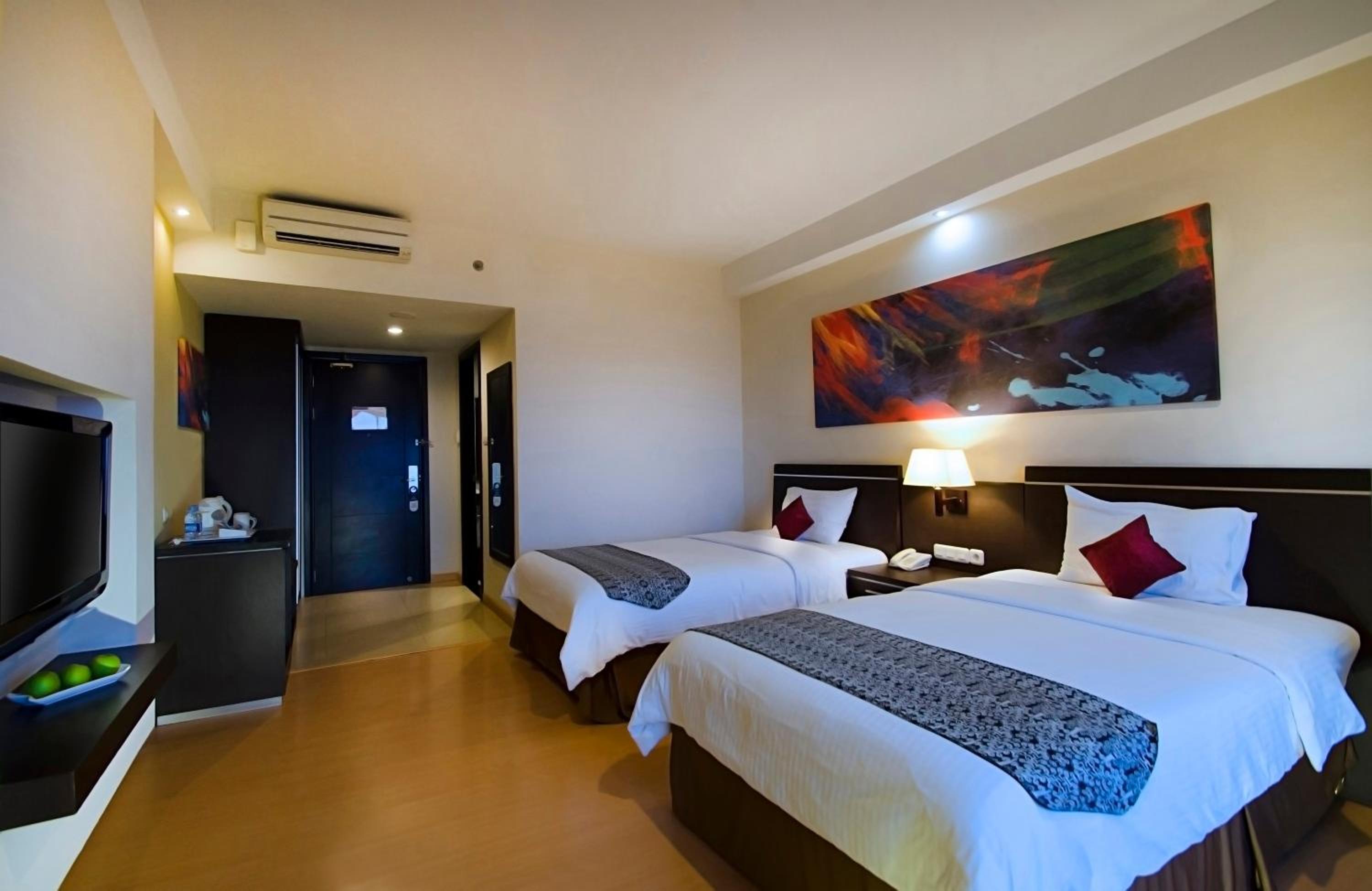 Superior Double or Twin Room photo 3