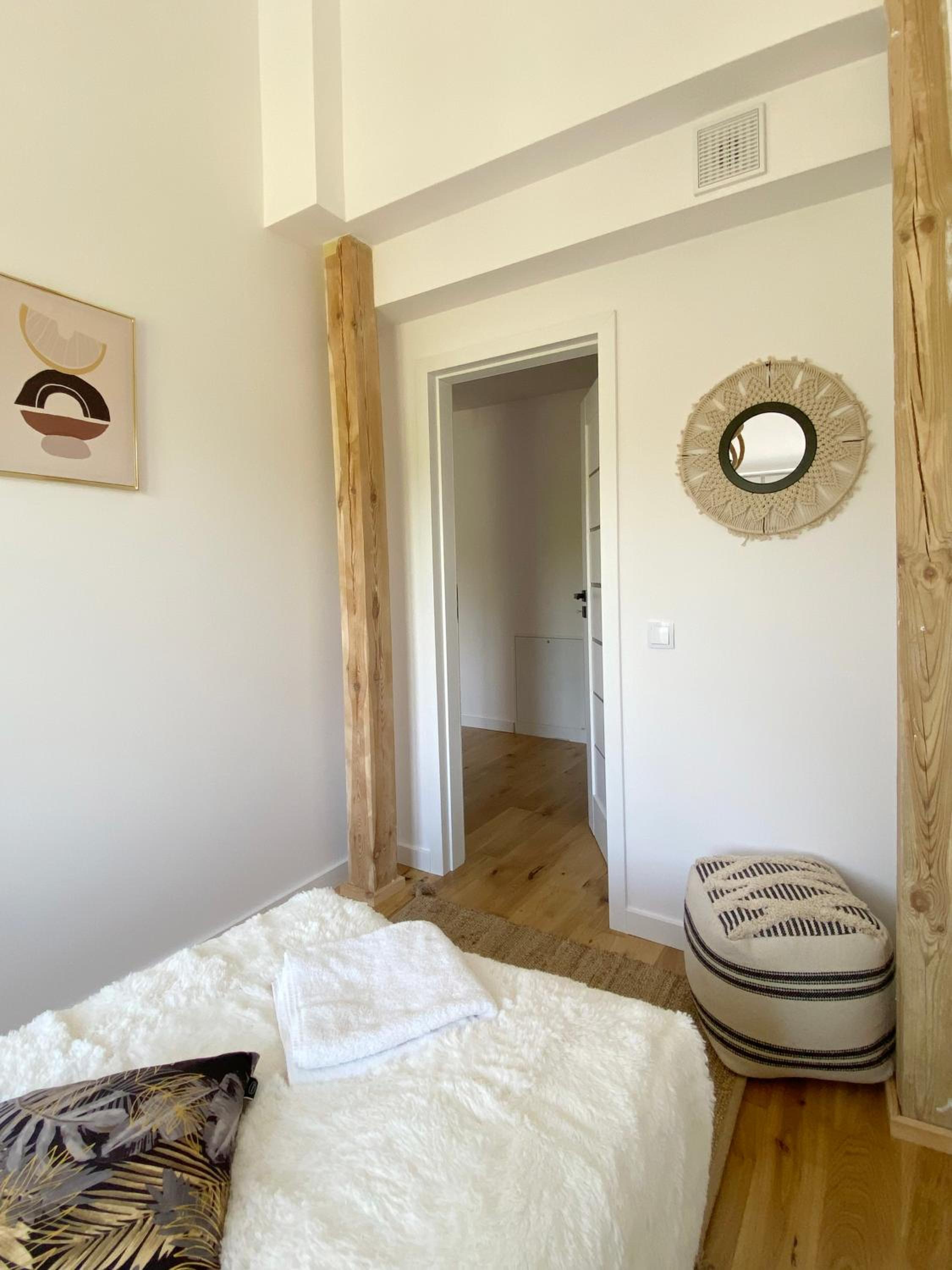Two-Bedroom Apartment - Photo 8