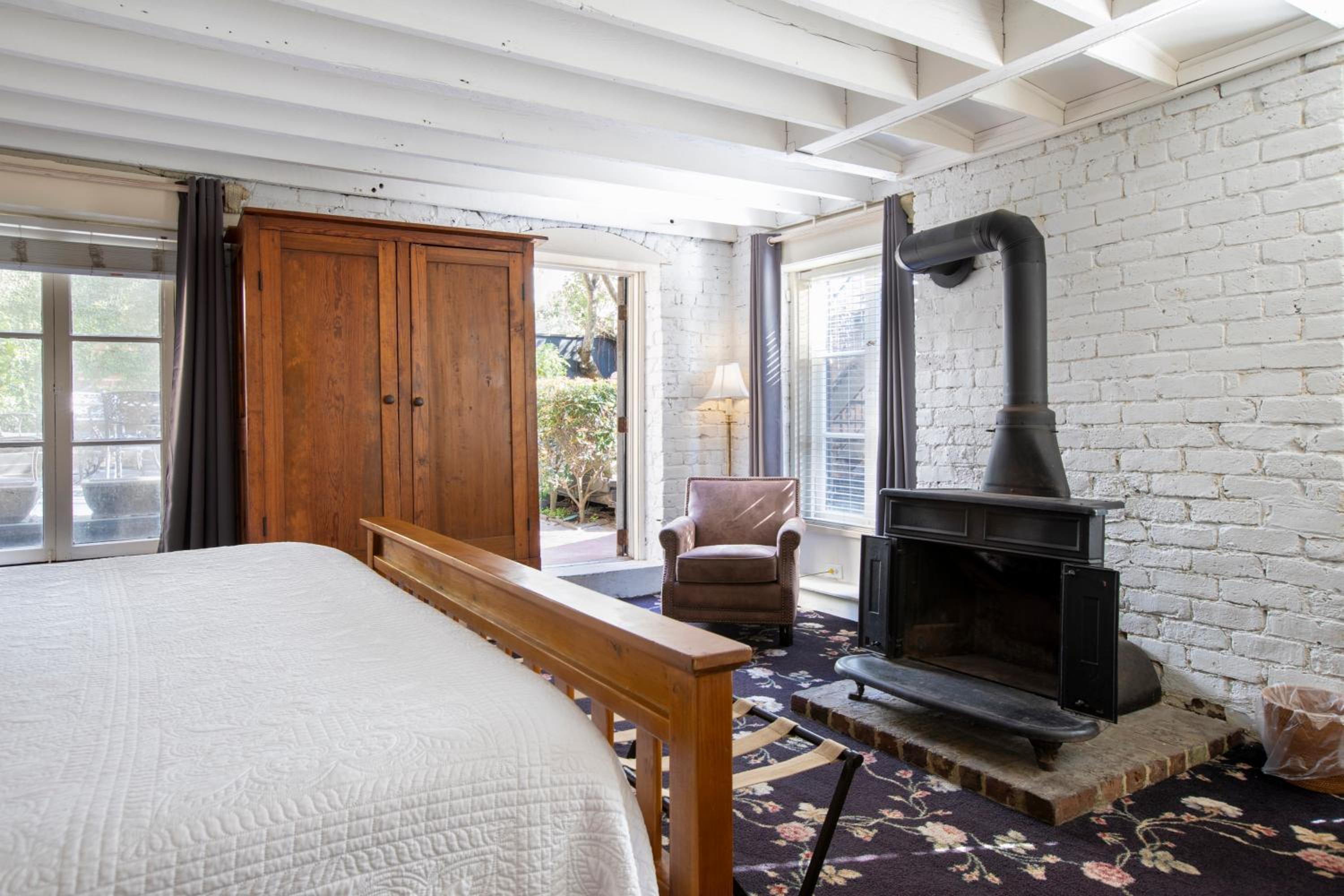 King Room with Garden View