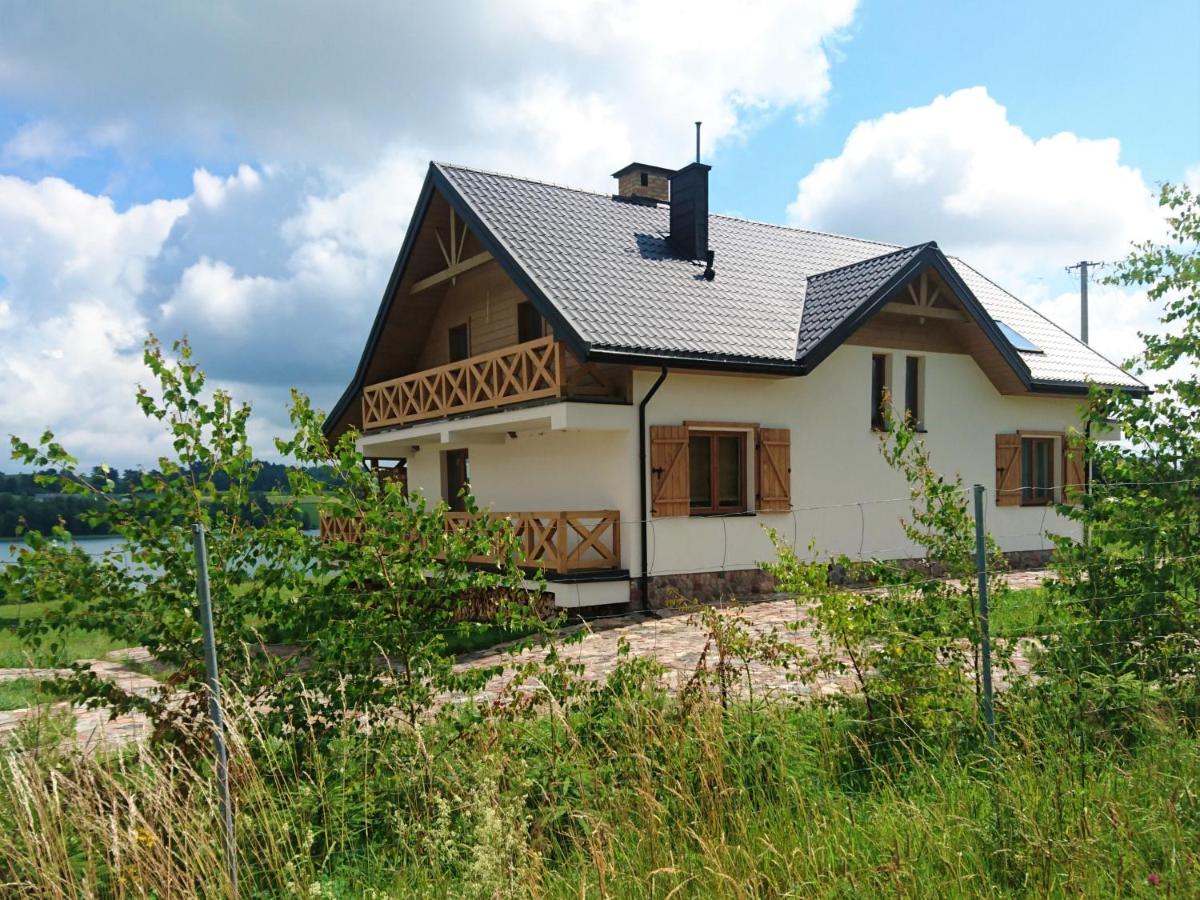 Four-Bedroom House photo 1