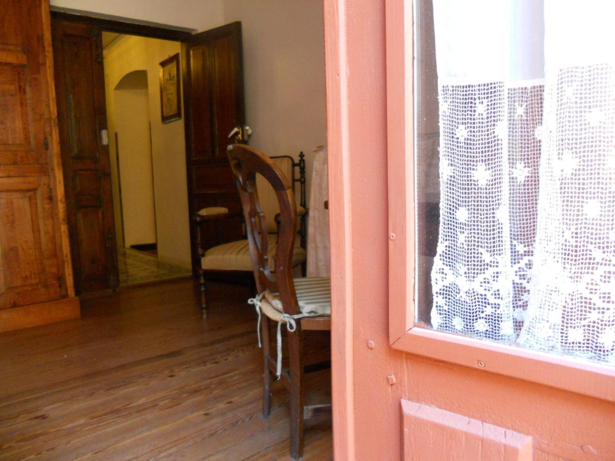 Casa de cuatro habitaciones