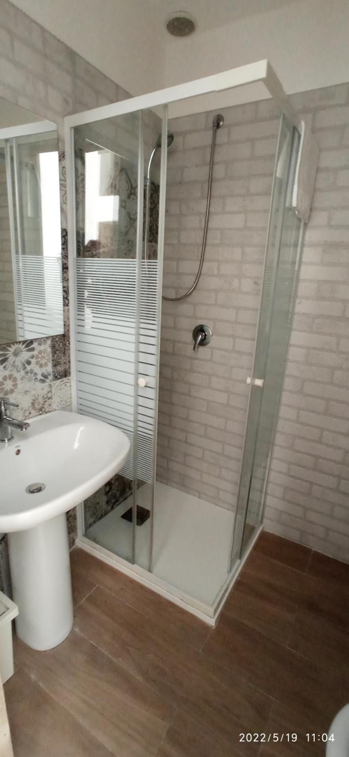 One-Bedroom Apartment - Photo 18