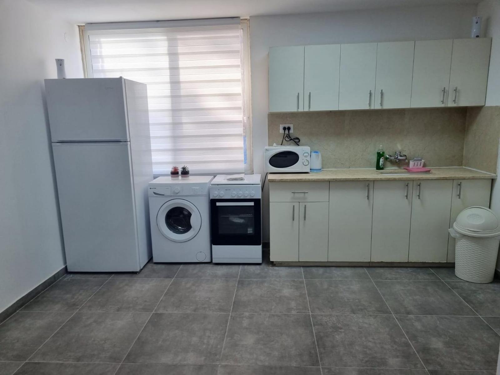 Two-Bedroom Apartment - Photo 4