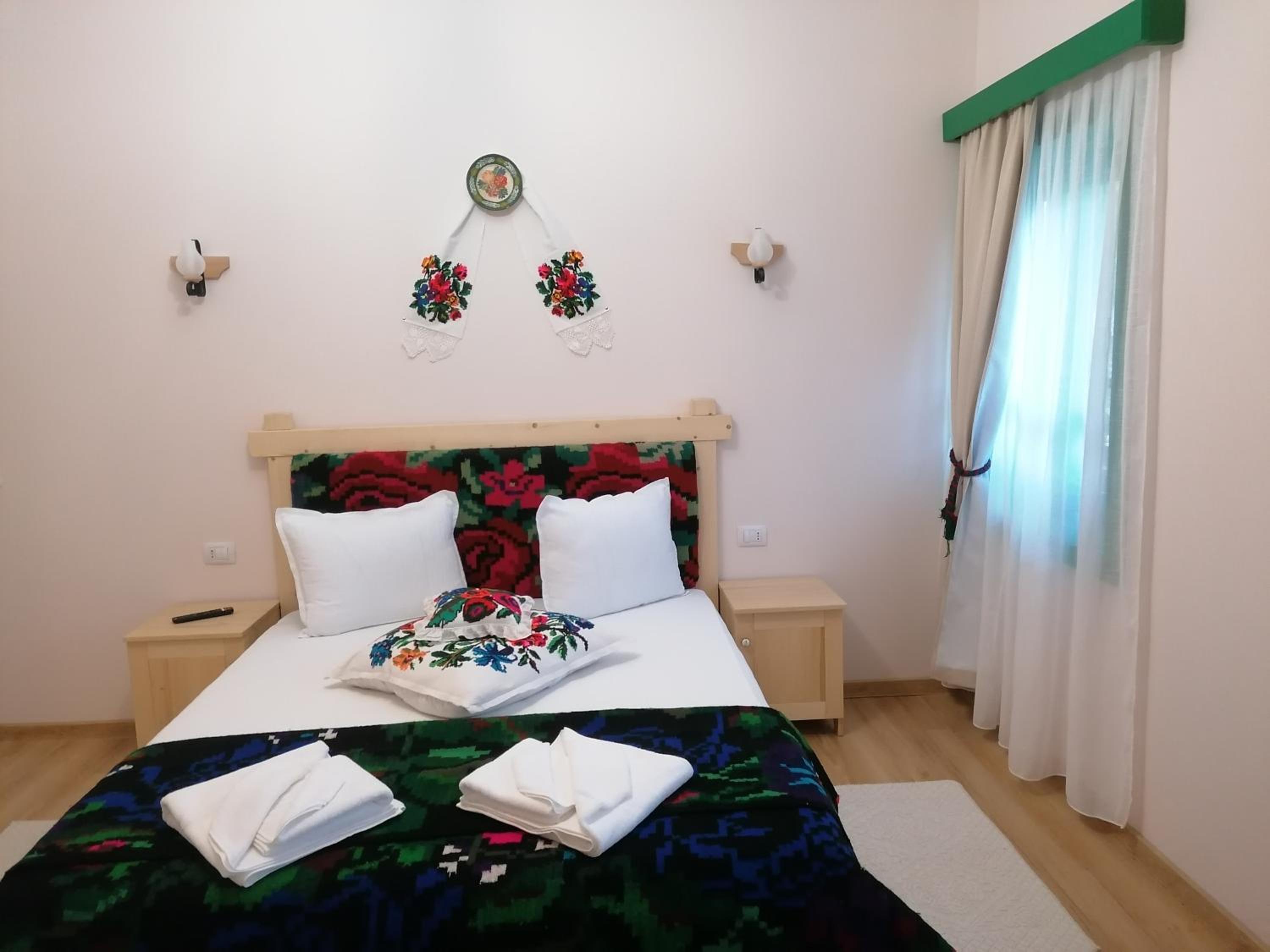 Double Room with Private Bathroom photo 2