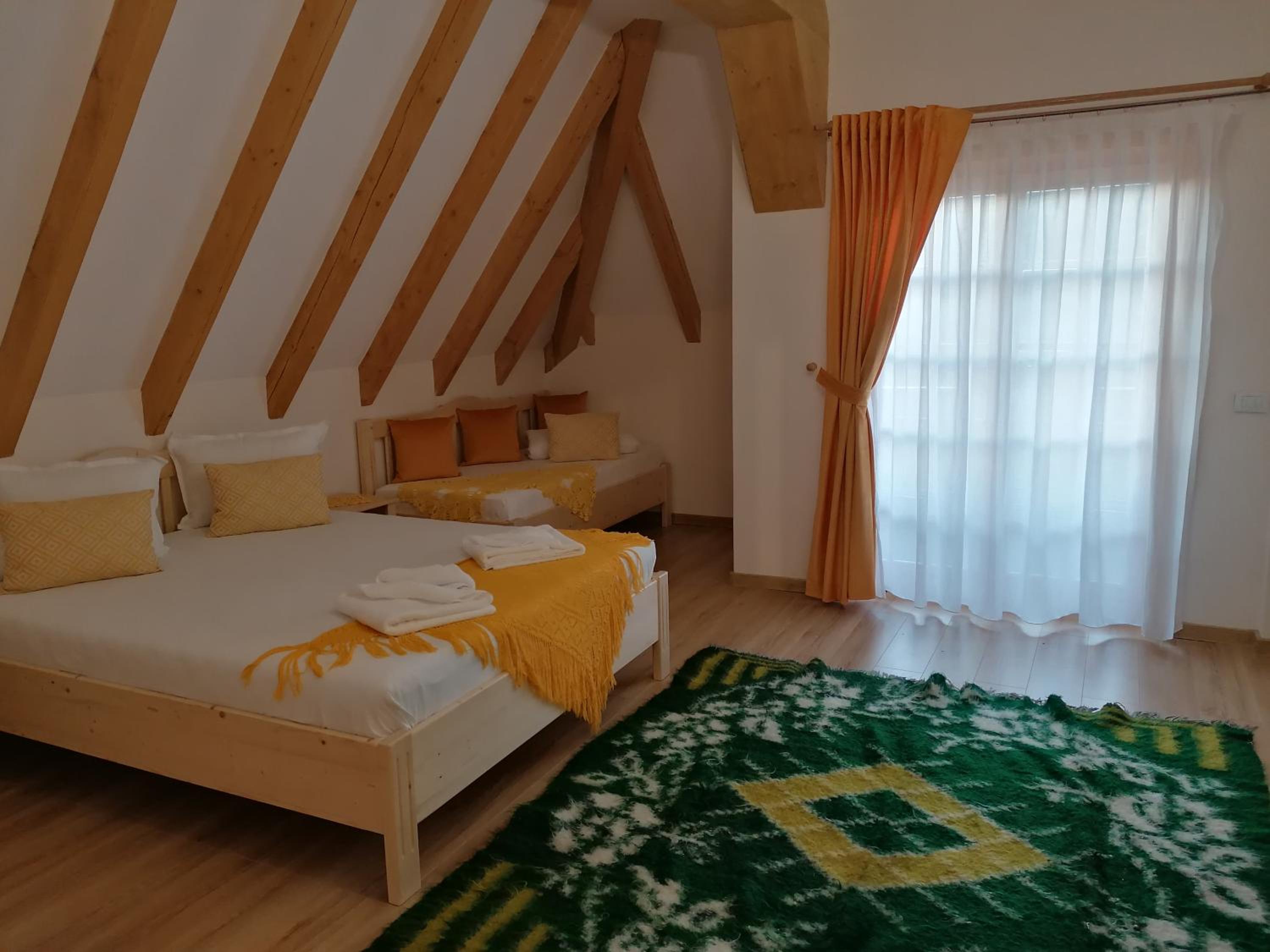 Triple Room photo 1