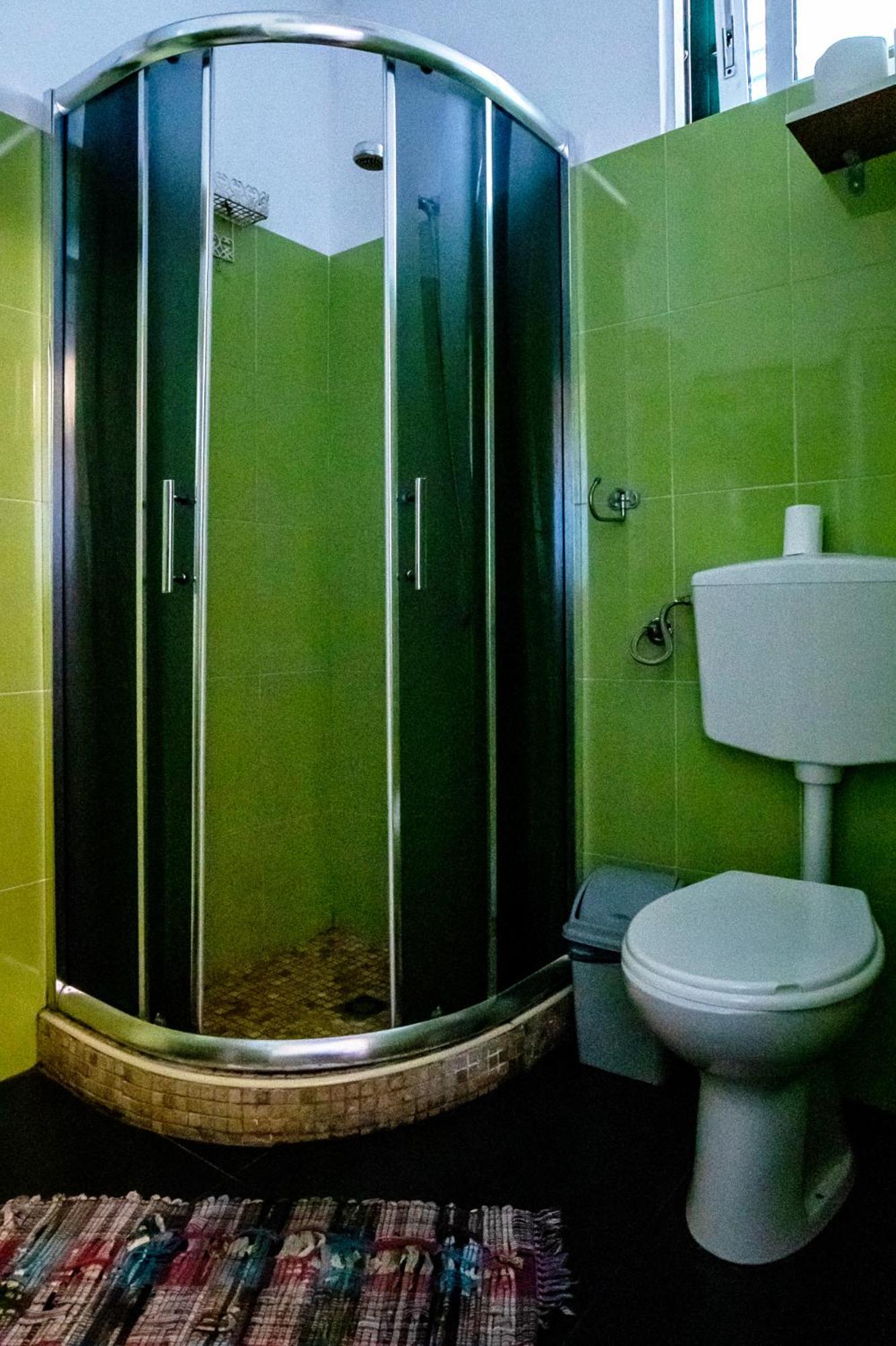 Comfort Double Room with shared bathroom photo 2